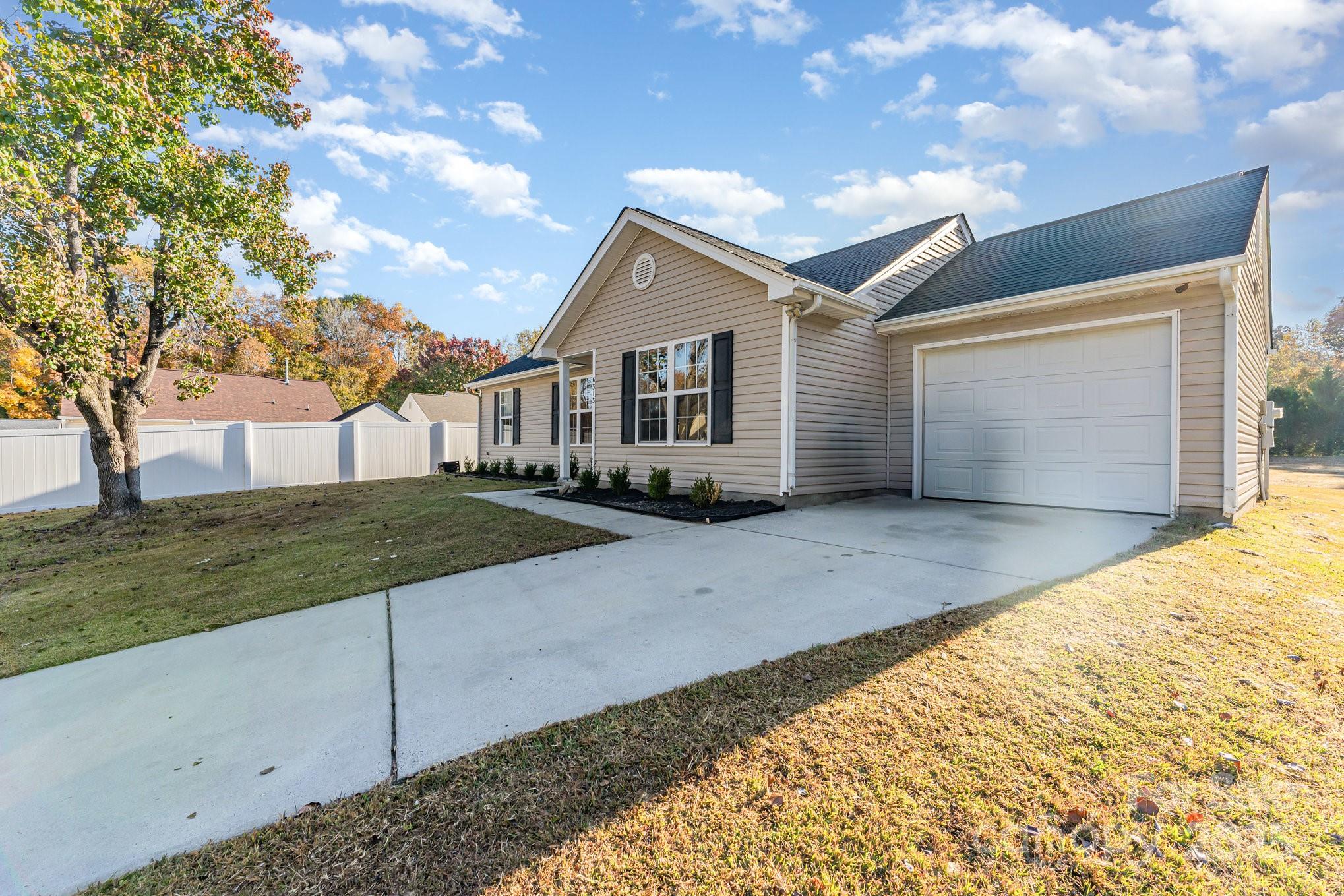 Stone Bluff - Residential