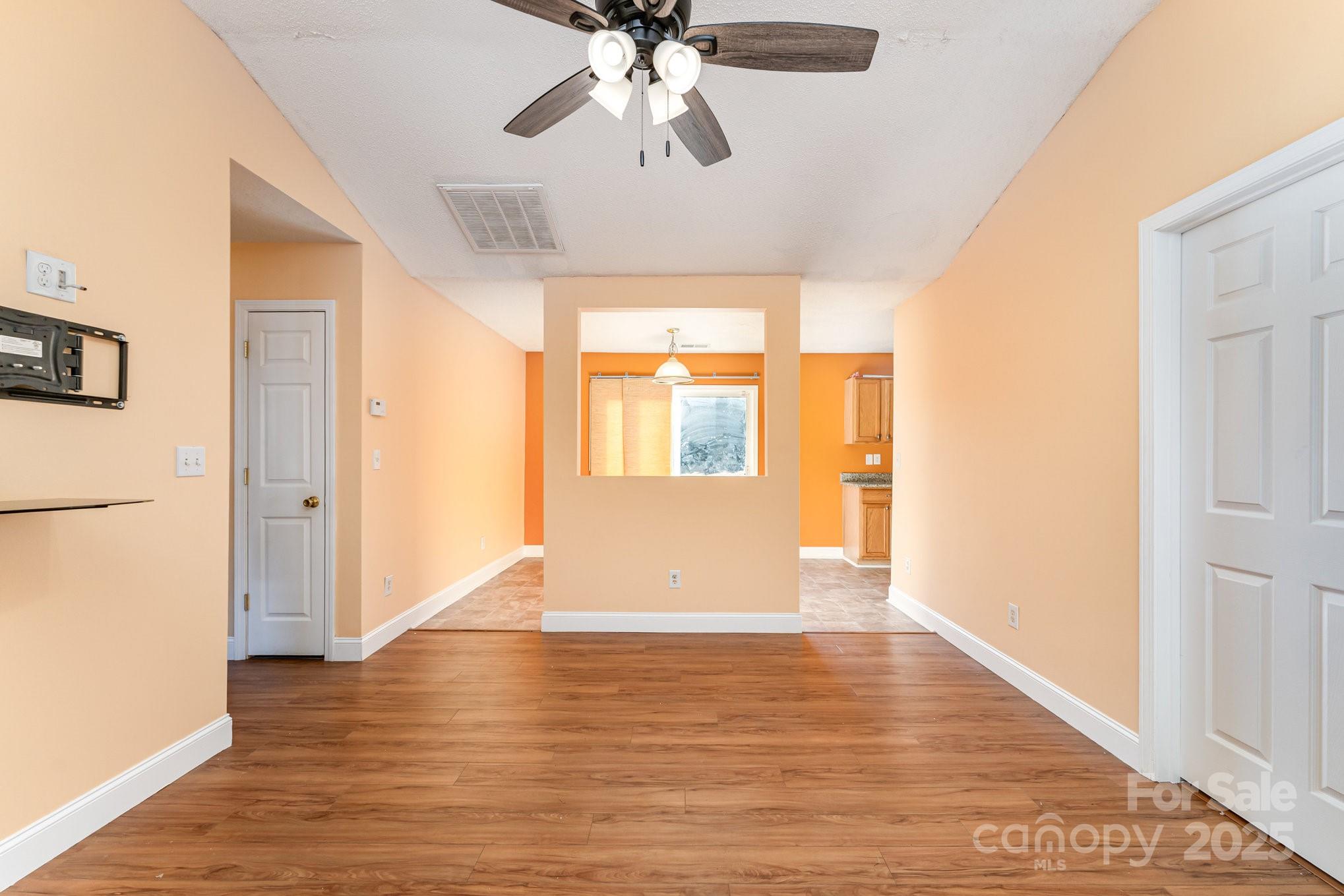 Stone Bluff - Residential