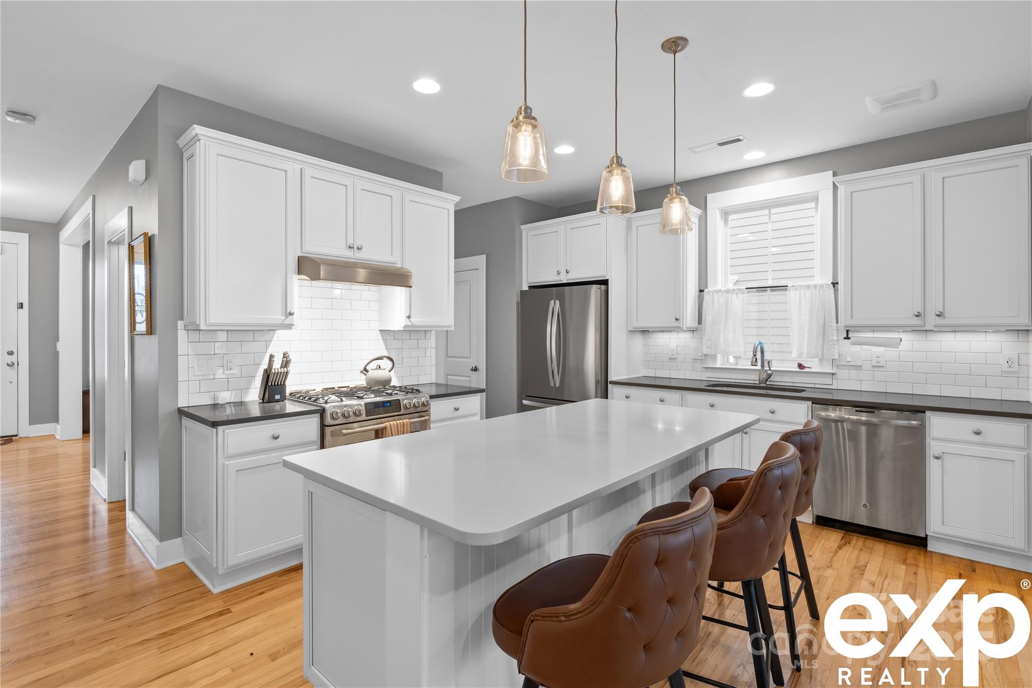 Riverwalk - Residential