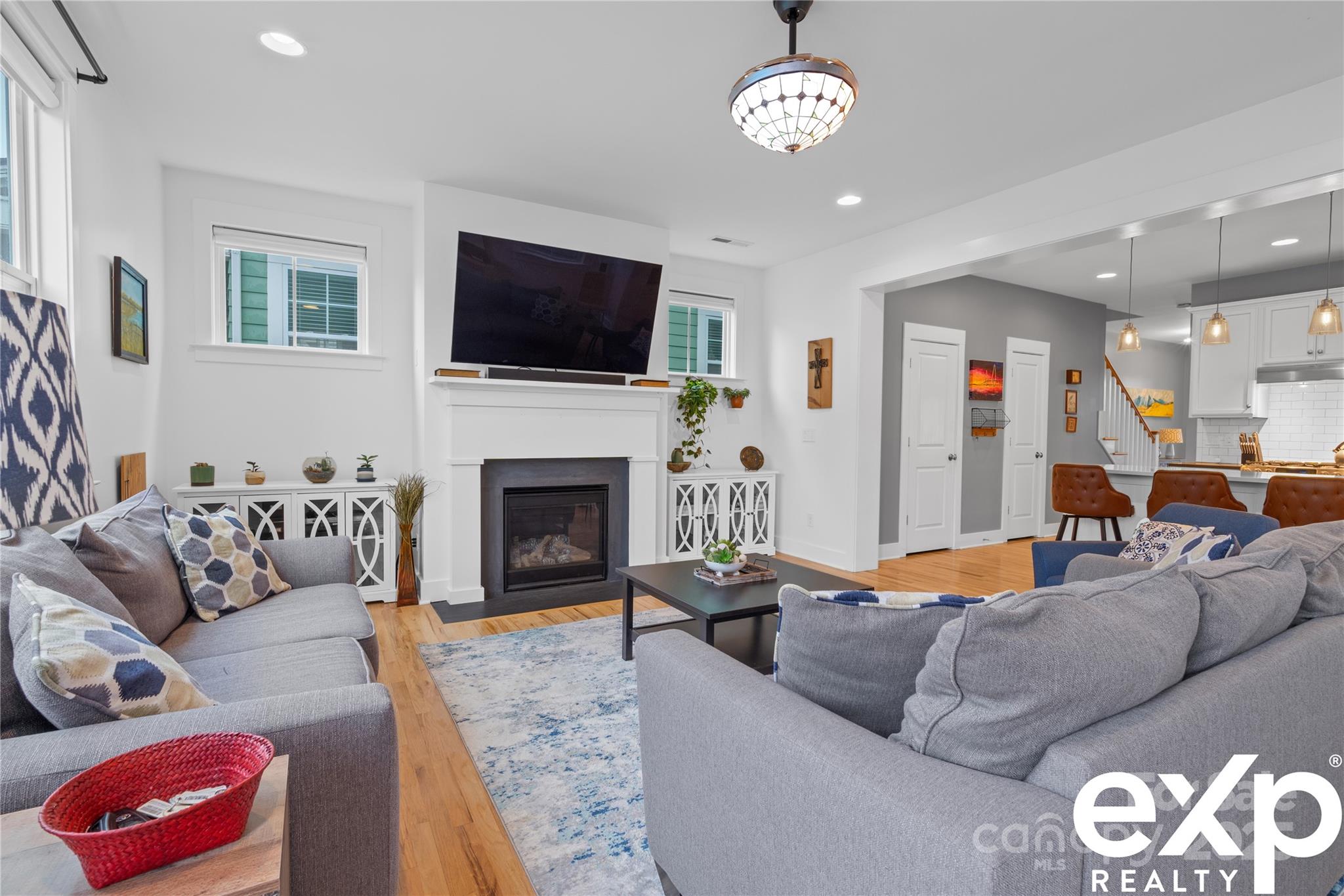 Riverwalk - Residential