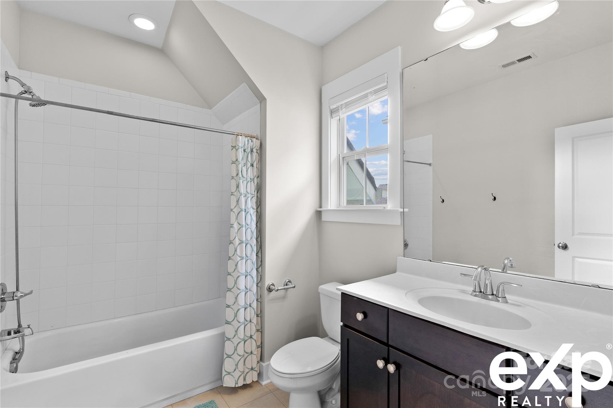 Riverwalk - Residential