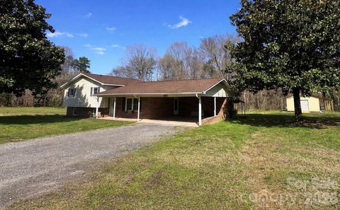 Photo of 343 Brawley Road, Cleveland, NC 27013 (MLS # 4358636)