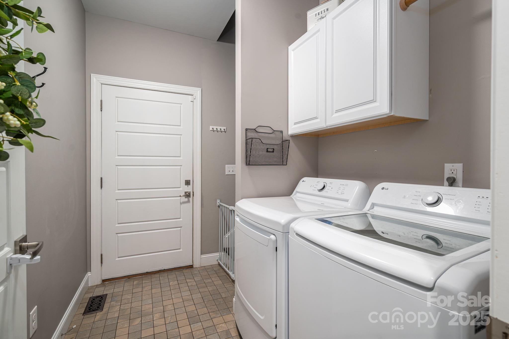 Waterstone - Residential