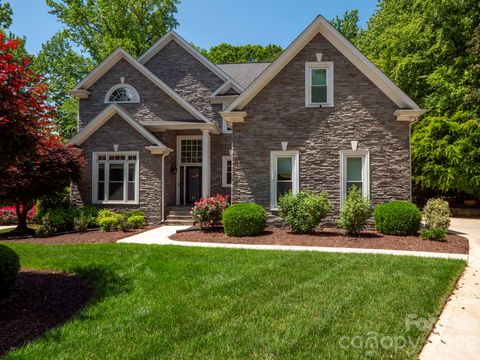 5219 Cadbury Court Charlotte NC 28277