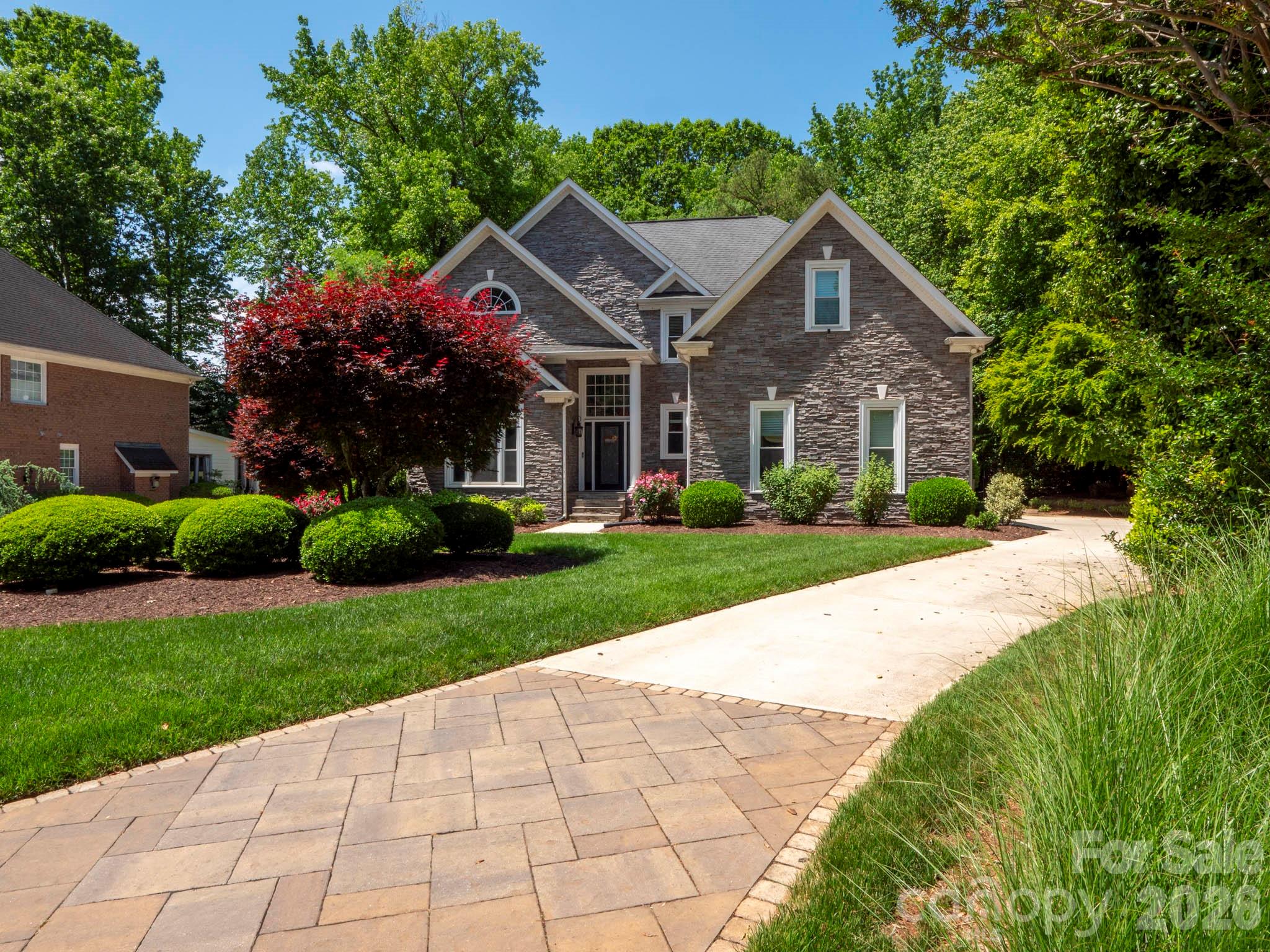 5219 Cadbury Court