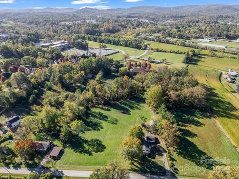 628 New Hope Road Flat Rock NC 28731