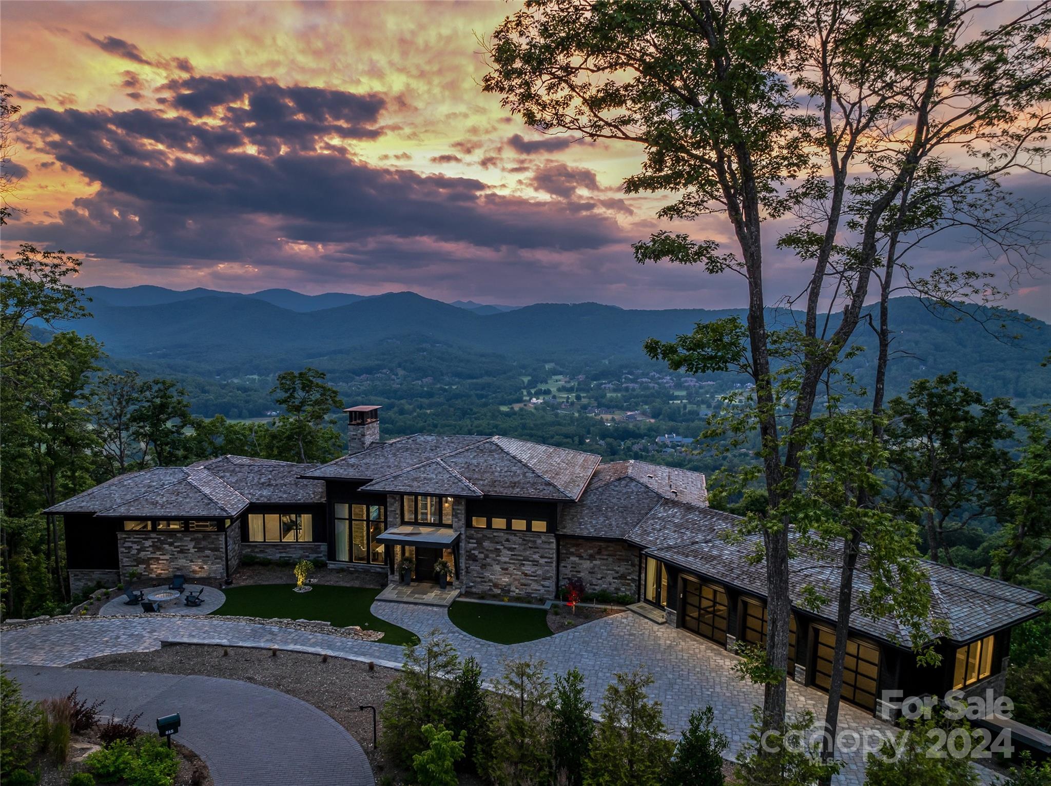 The Cliffs at Walnut Cove - Residential