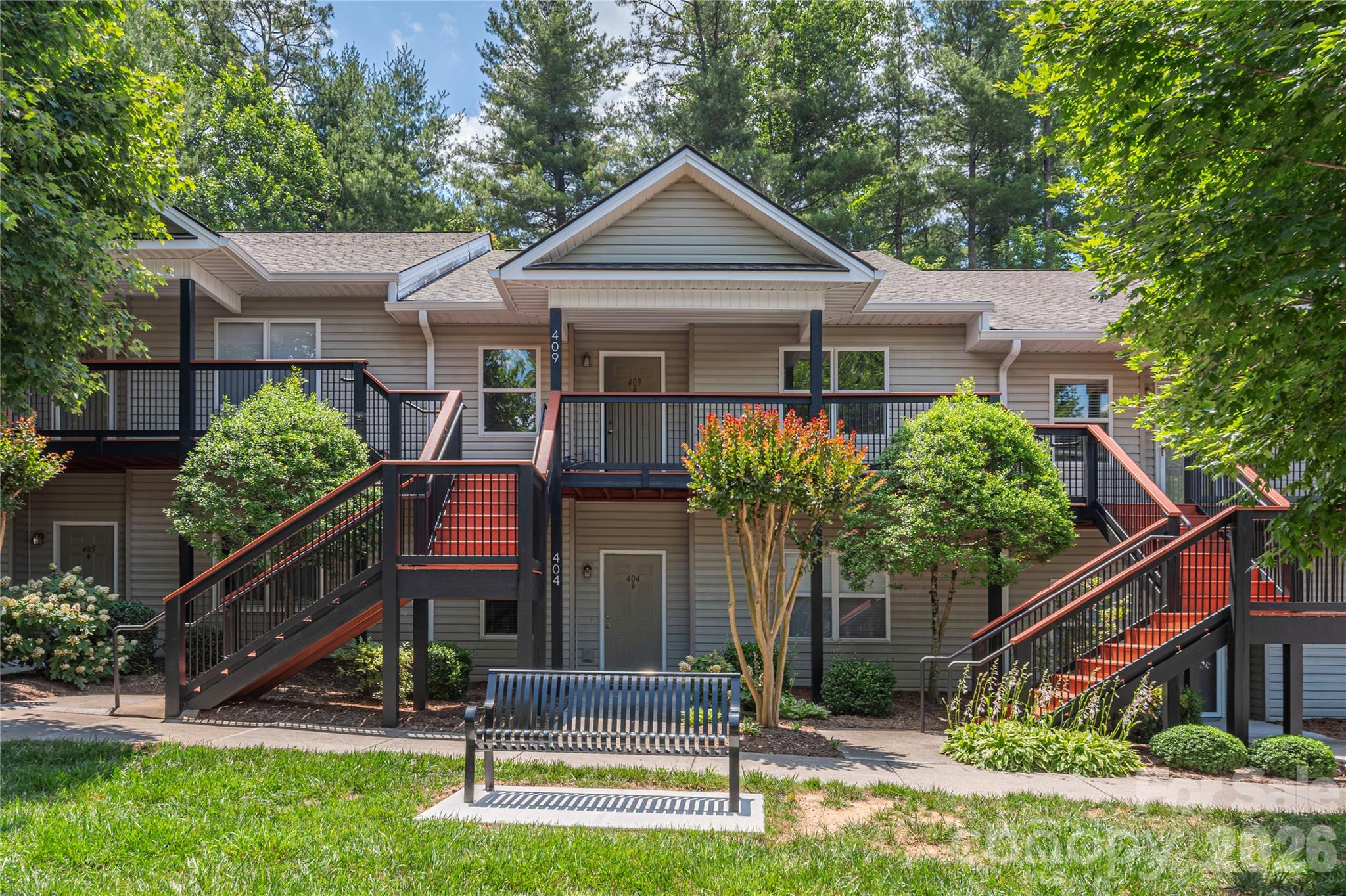 Photo 1 of 18 — 409 Carlyle Way, Asheville, NC 28803
