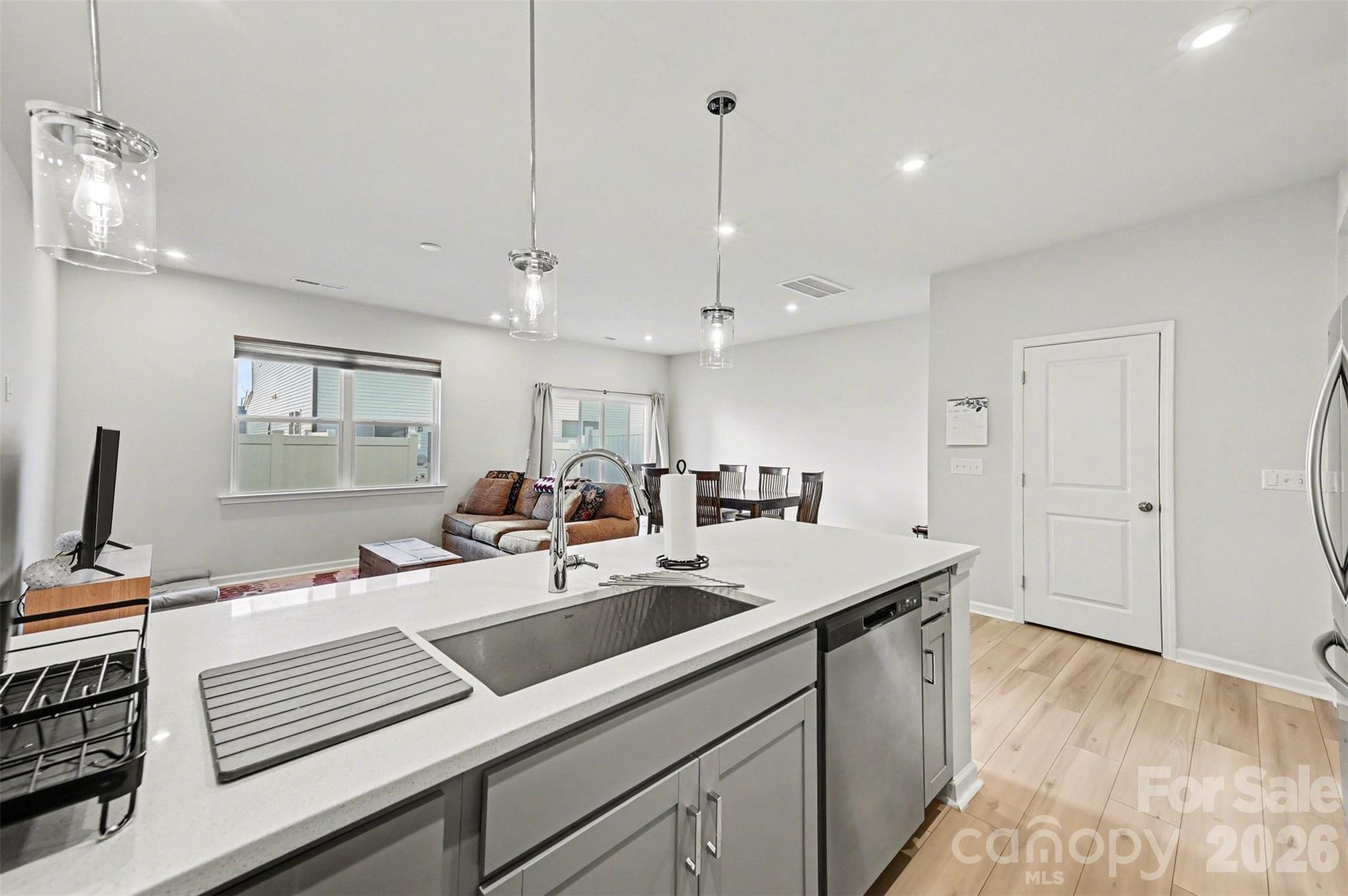 Fifteen 15 Cannon - Residential