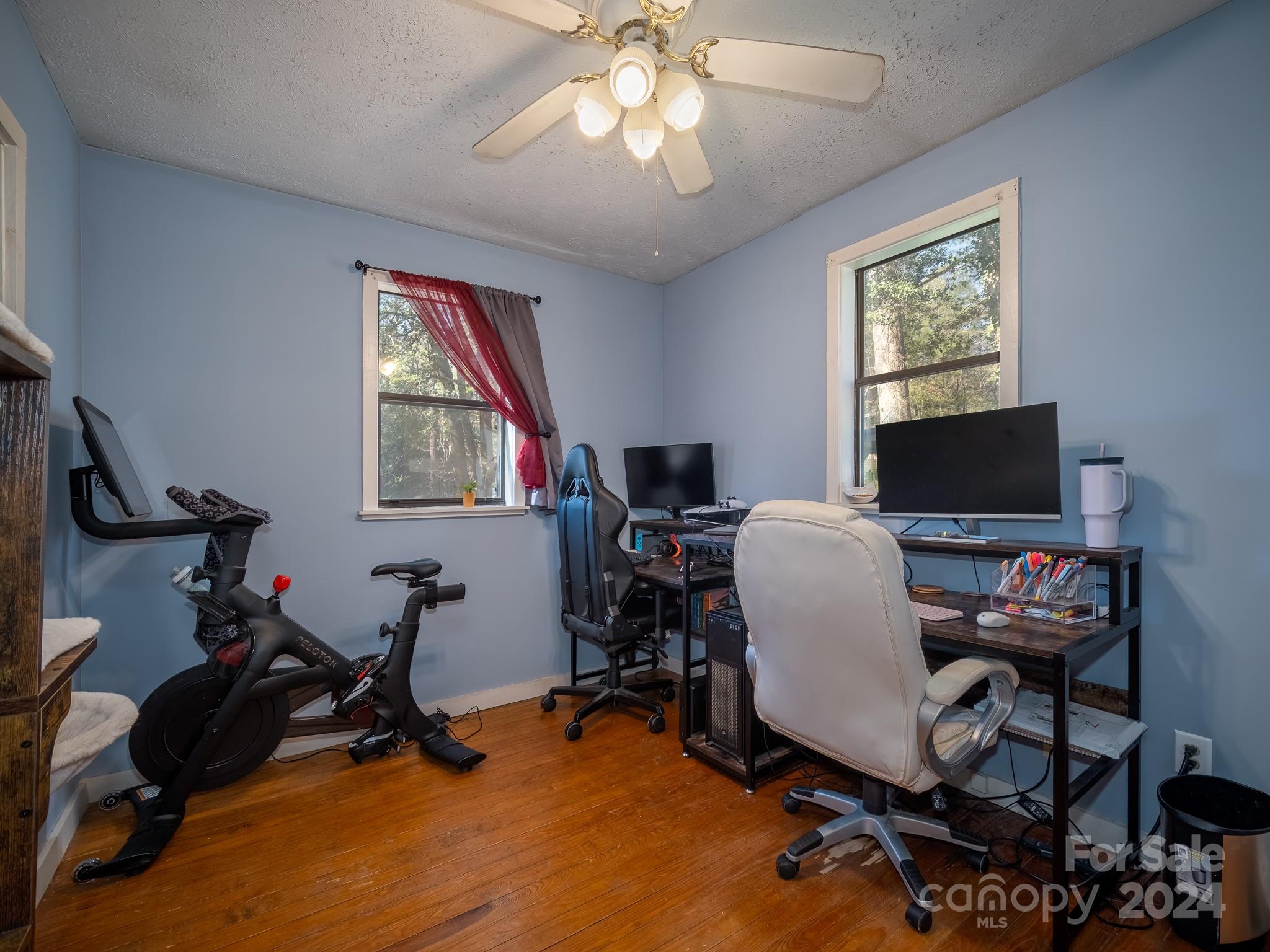 Lake Sega - Residential