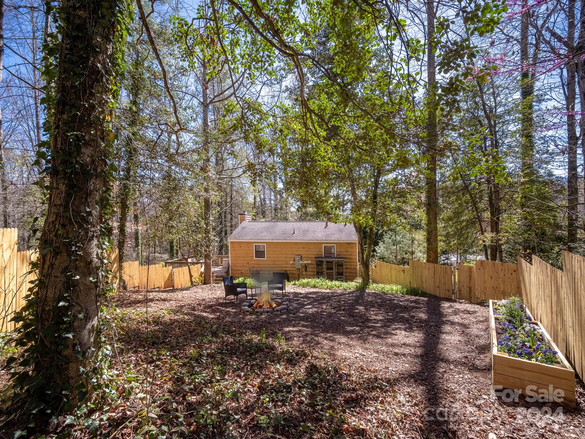 Lake Sega - Residential