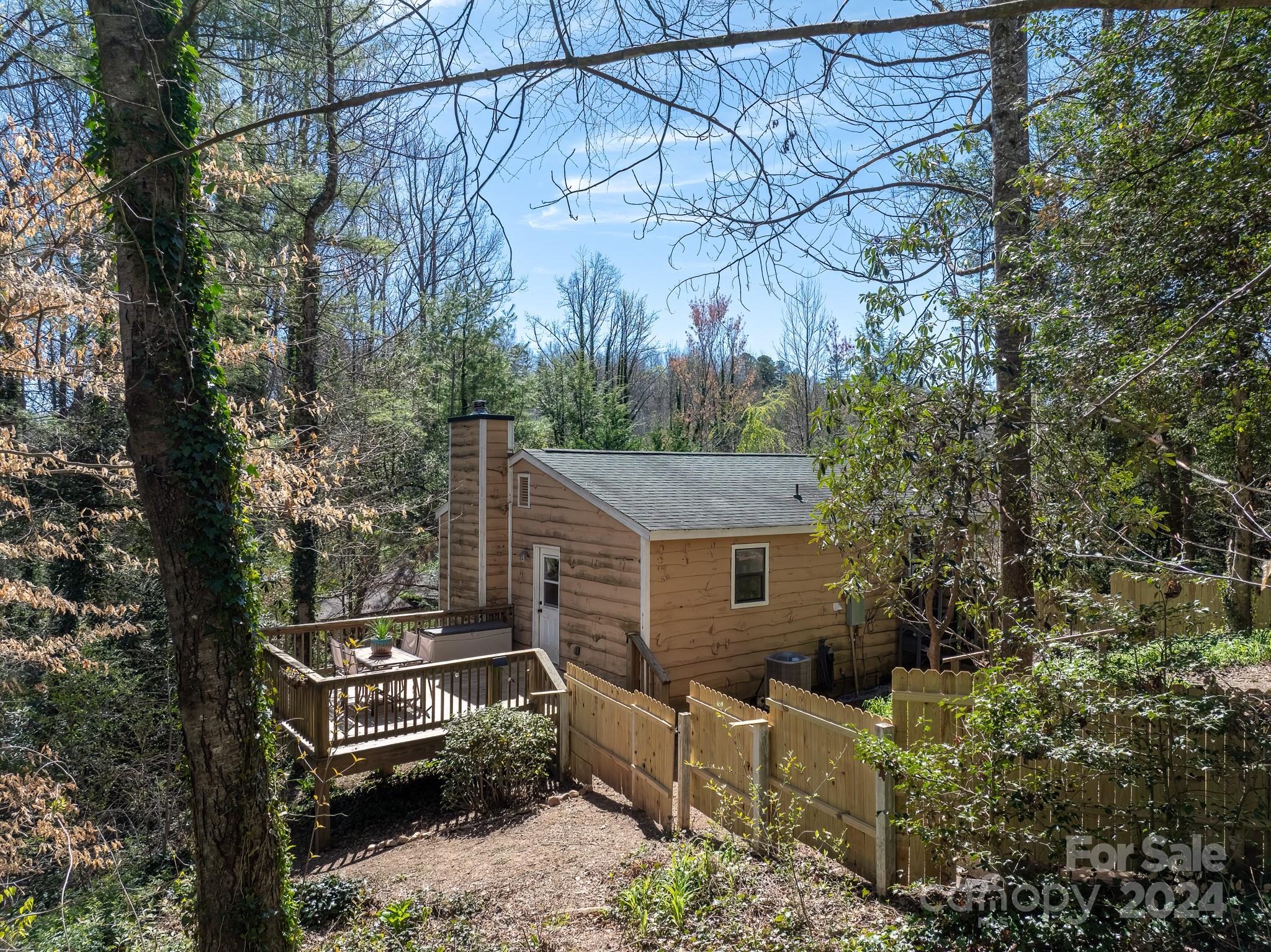 Lake Sega - Residential