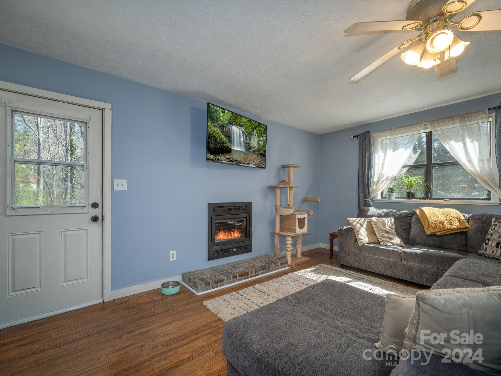 Lake Sega - Residential