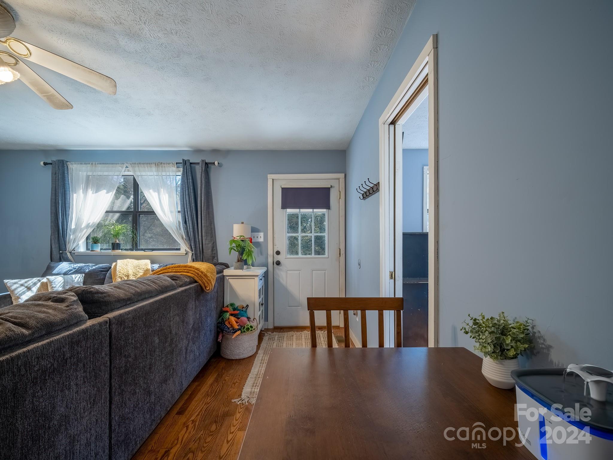 Lake Sega - Residential