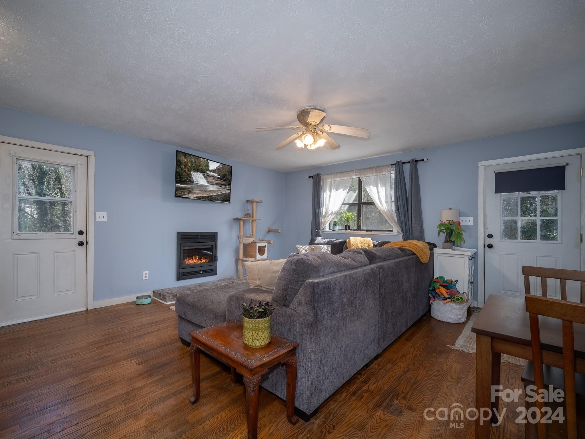 Lake Sega - Residential