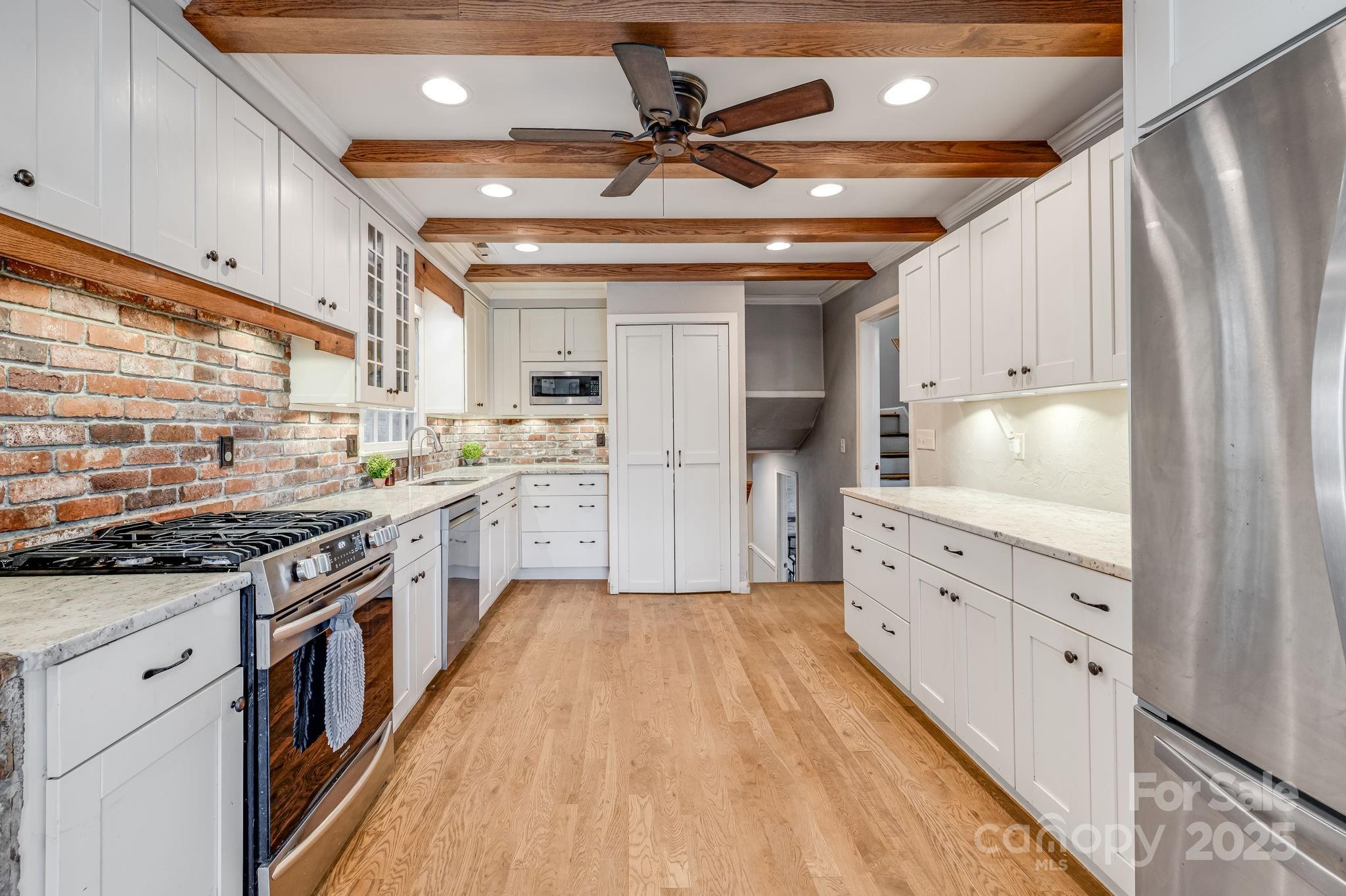 203 Davis Mountain Road