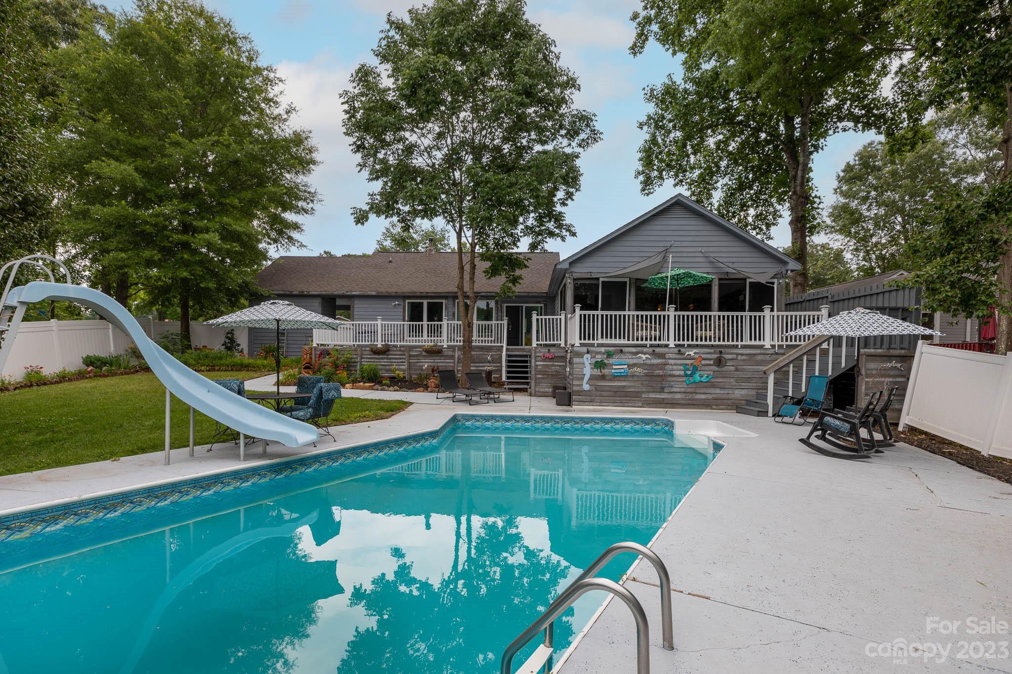 Forest Pawtuckett - Residential