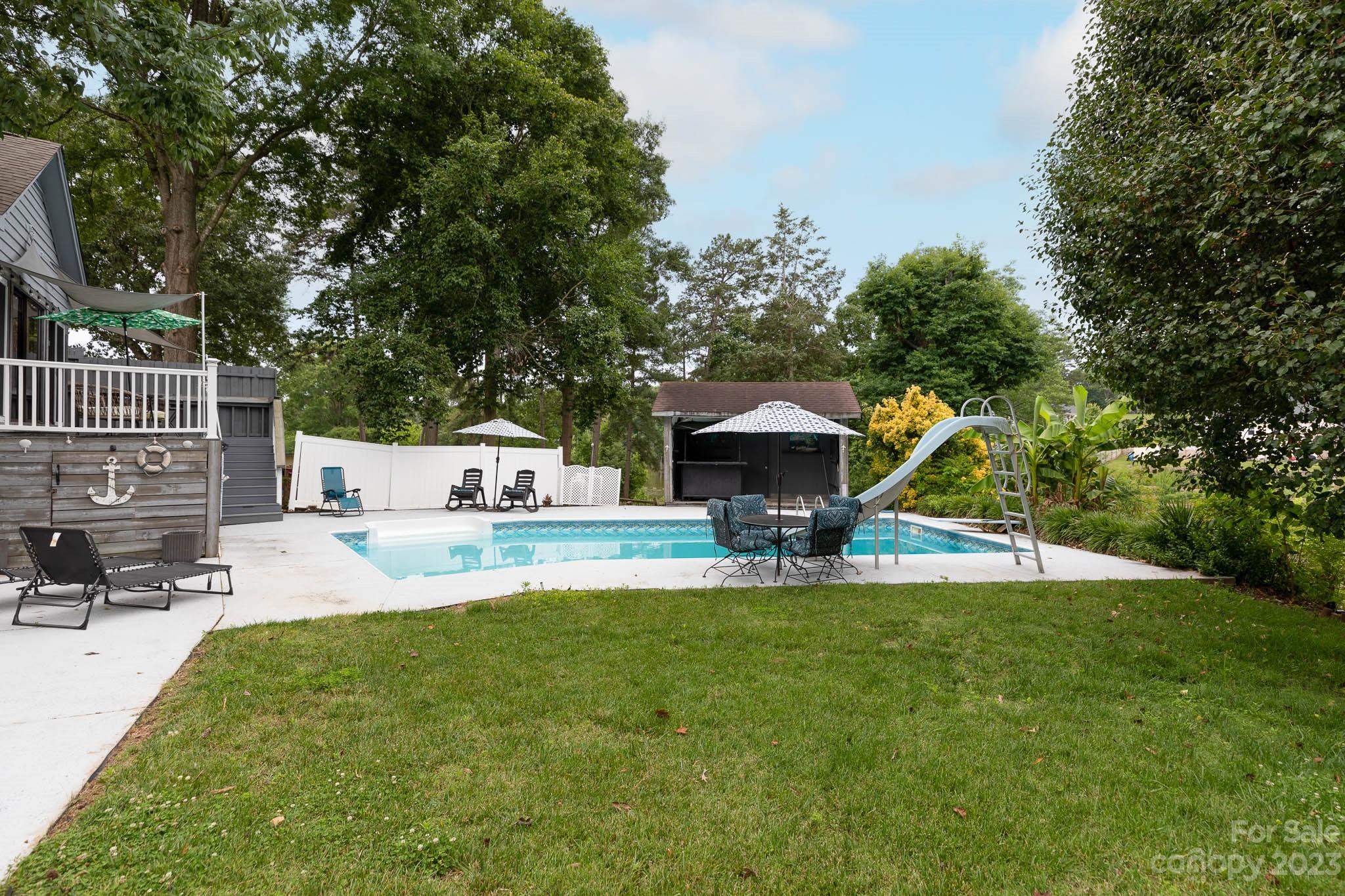 Forest Pawtuckett - Residential