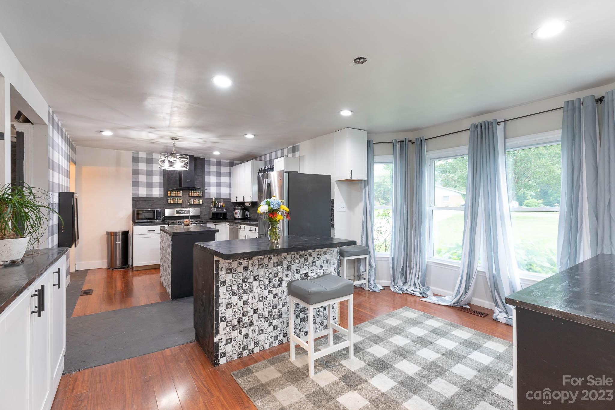 Forest Pawtuckett - Residential