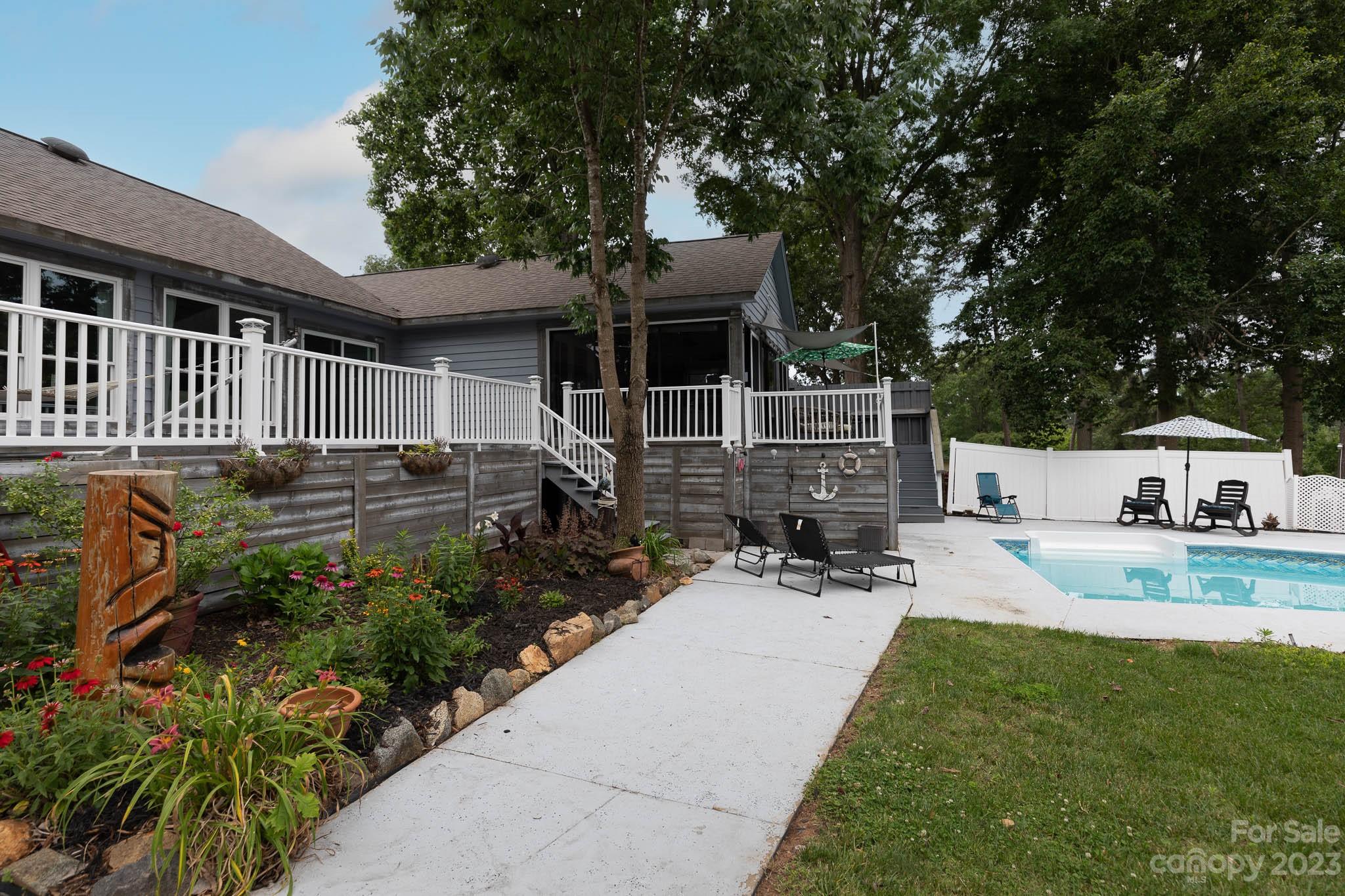 Forest Pawtuckett - Residential