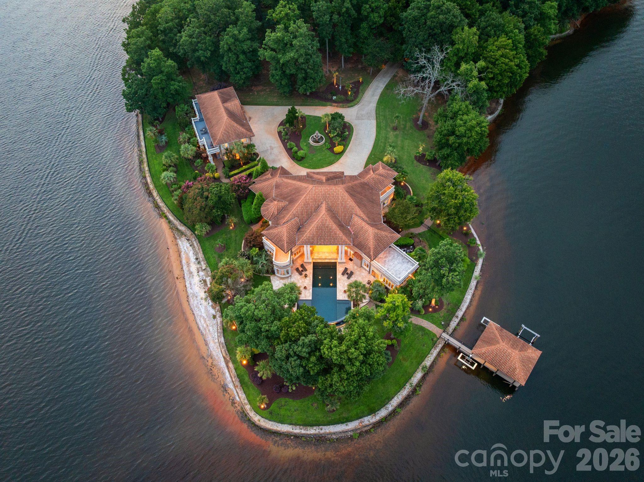 178 Mariner Pointe Lane