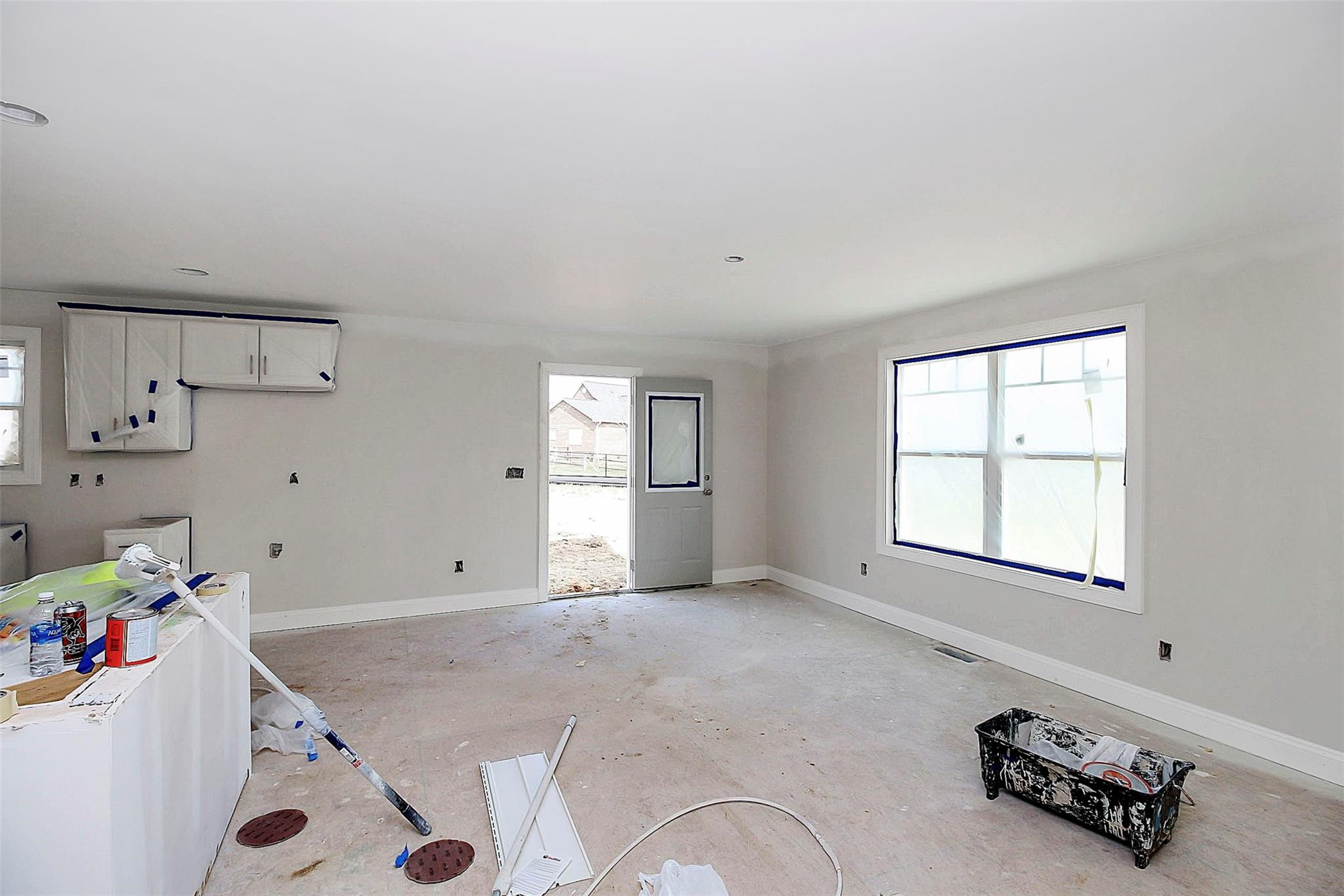 Falcon Crest - Residential