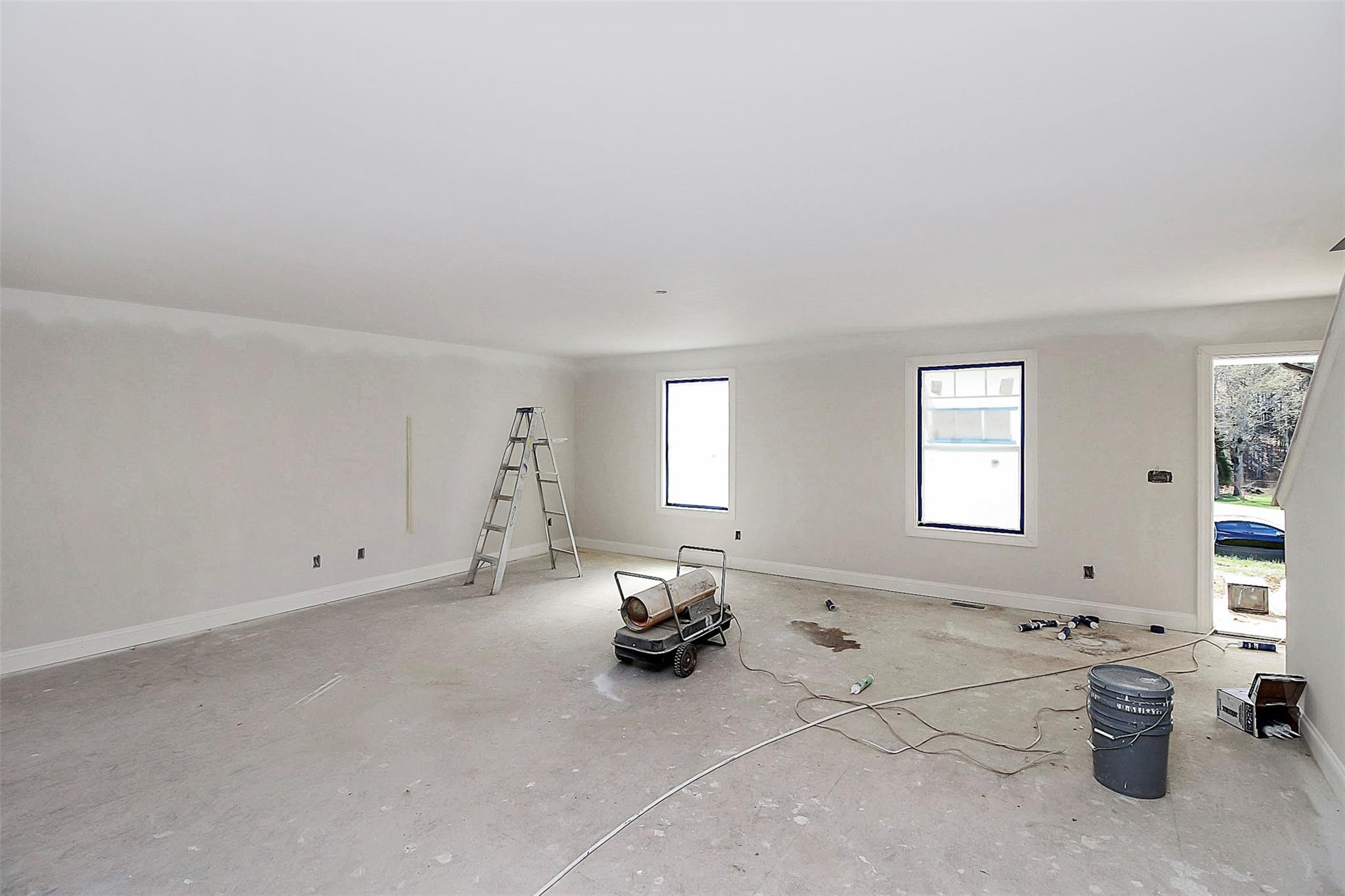 Falcon Crest - Residential