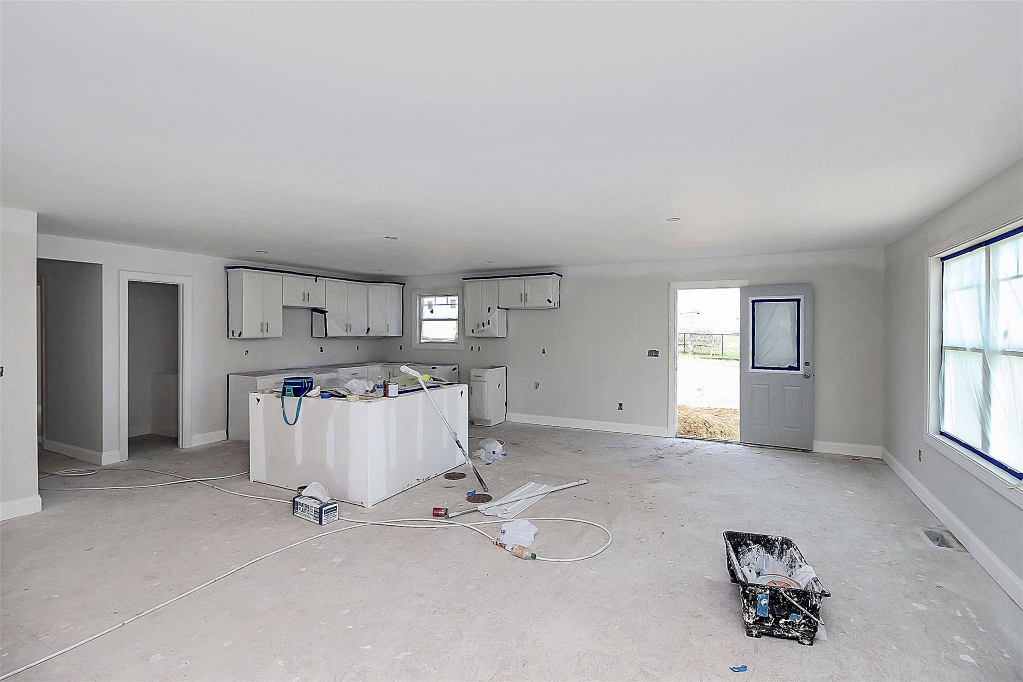 Falcon Crest - Residential