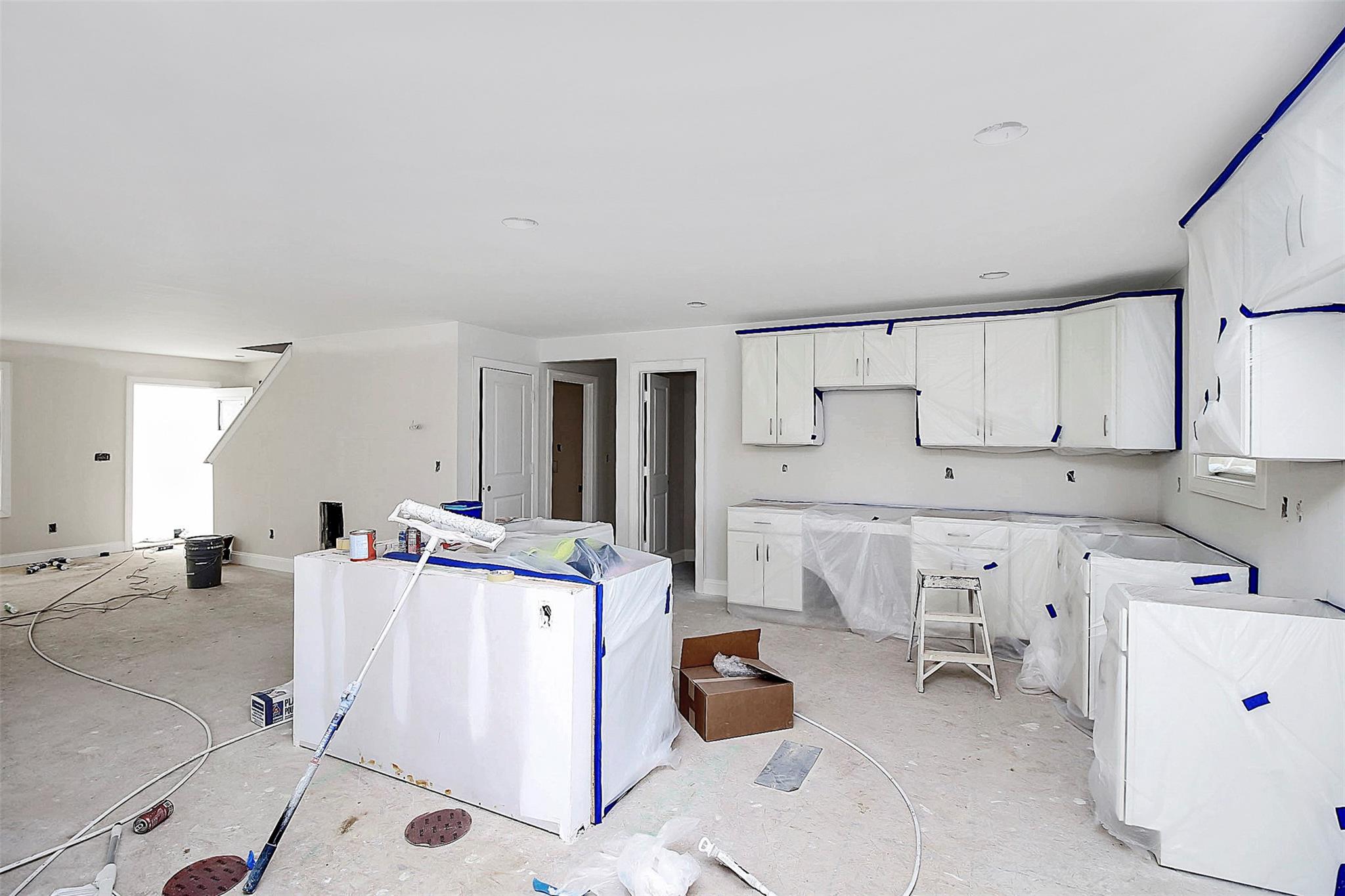 Falcon Crest - Residential