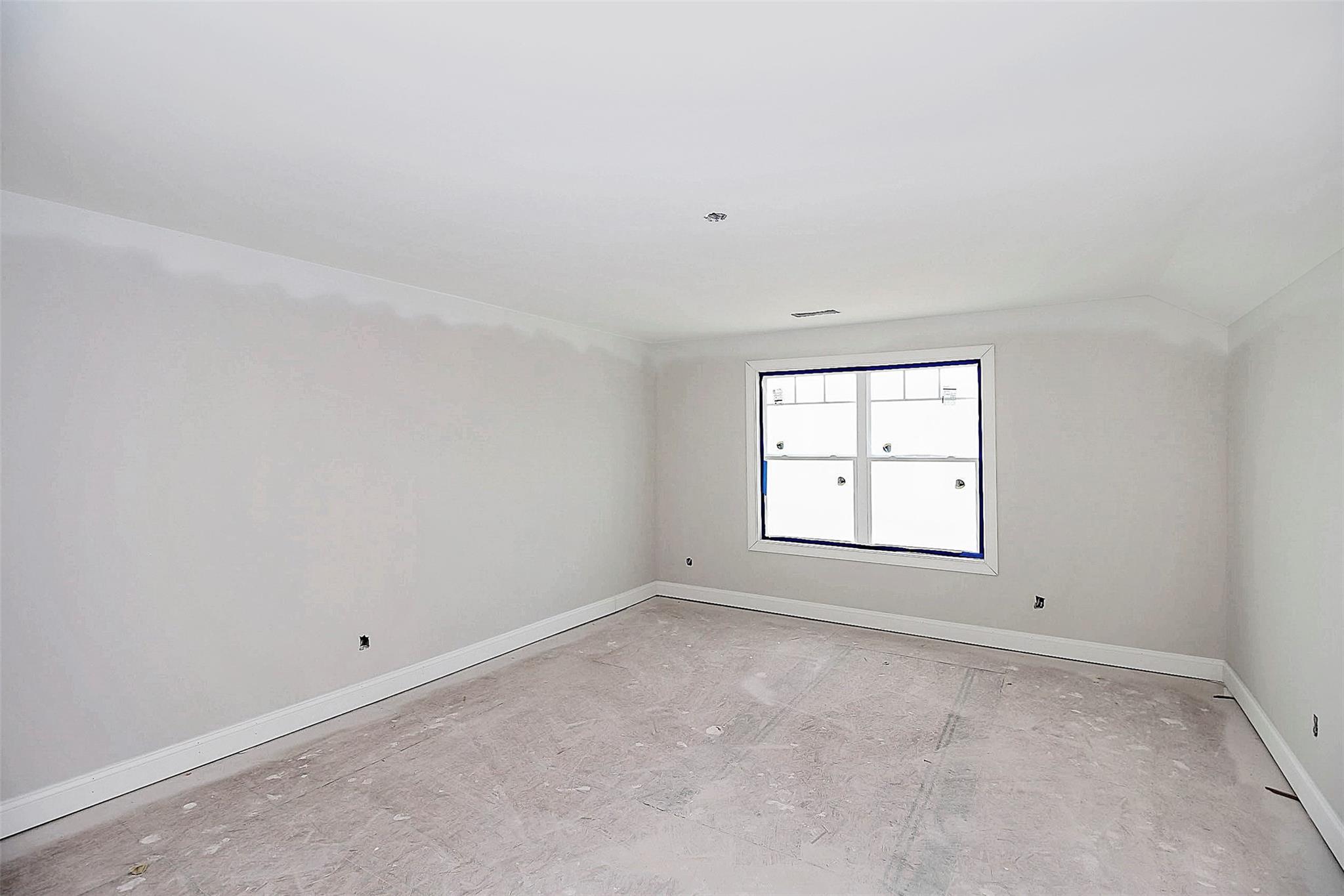 Falcon Crest - Residential