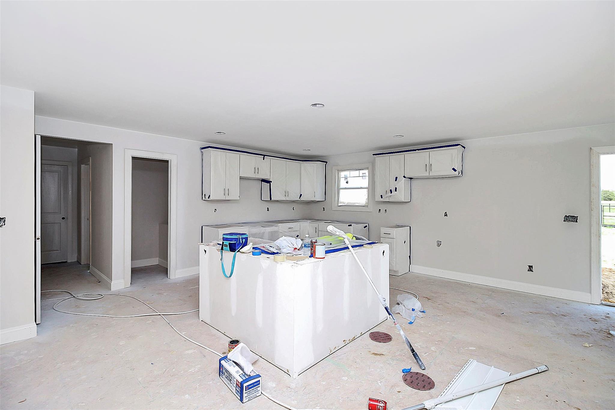 Falcon Crest - Residential