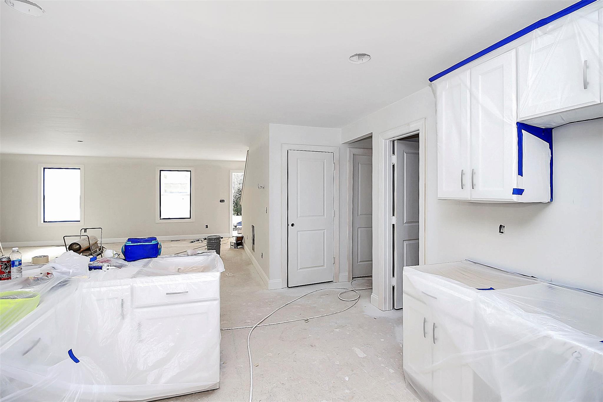 Falcon Crest - Residential