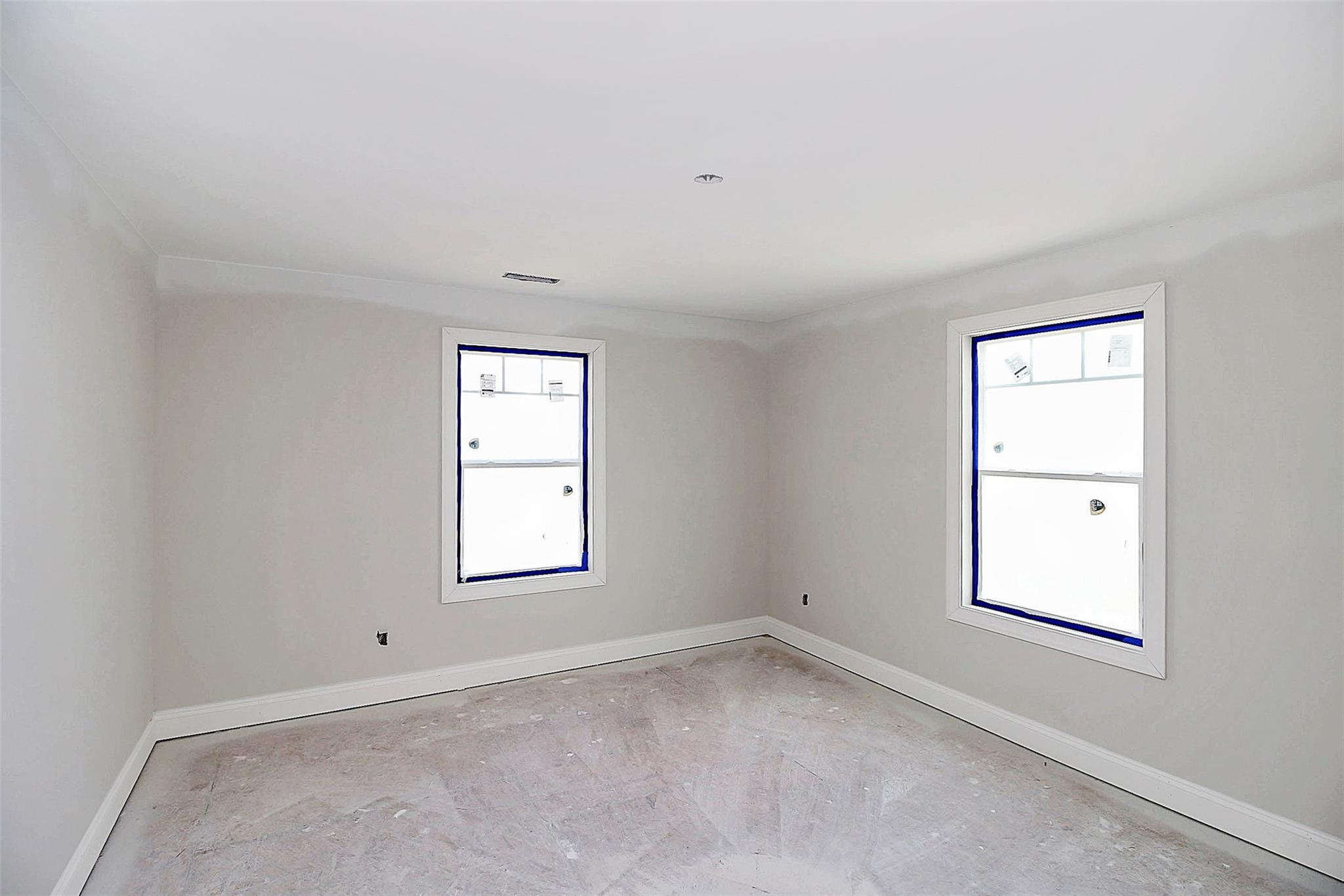 Falcon Crest - Residential