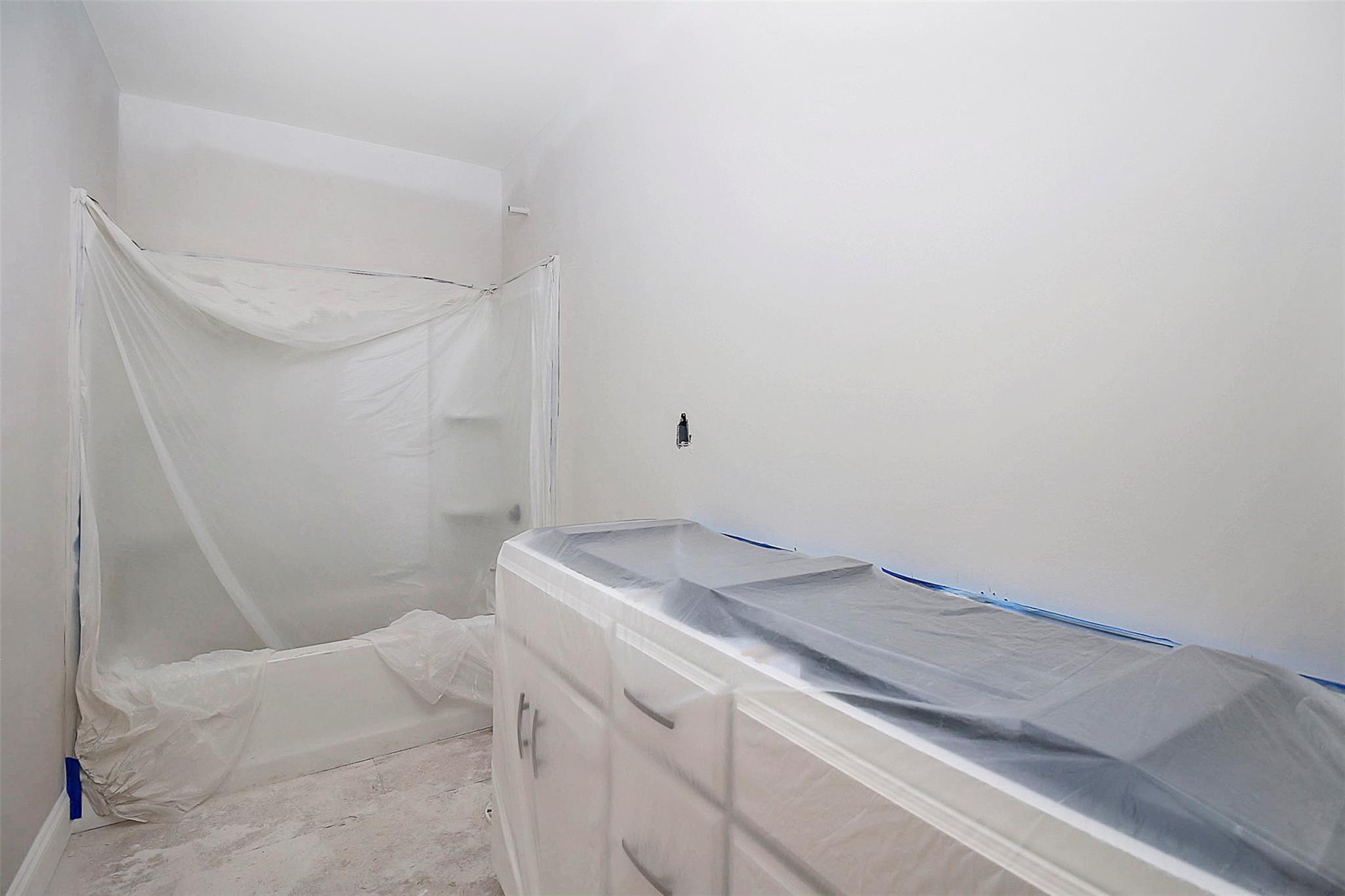 Falcon Crest - Residential