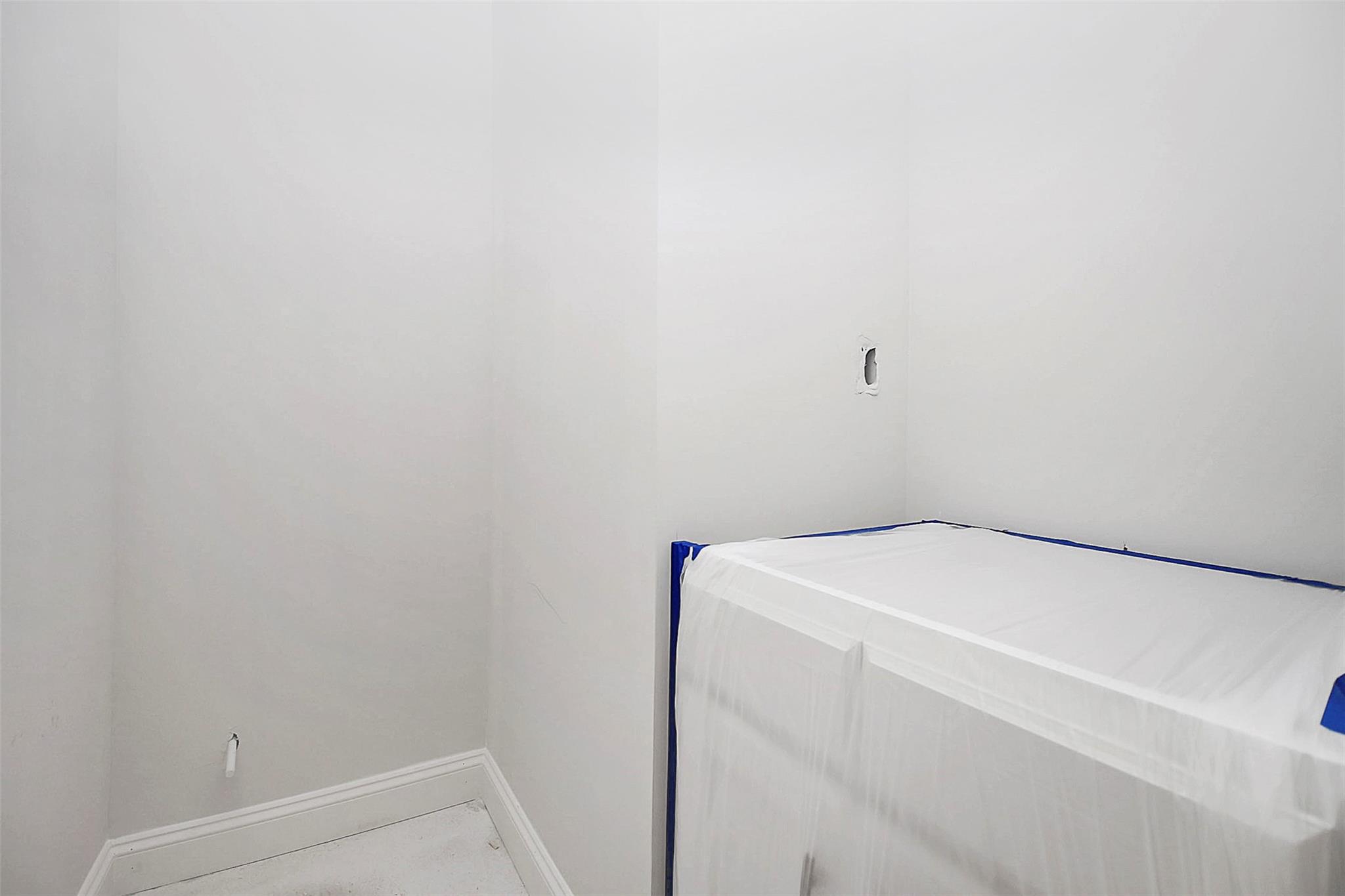 Falcon Crest - Residential