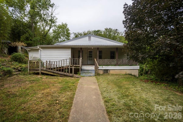 55 BLALOCK AVE, ASHEVILLE, NC 28803 - Image bf34aba9f9ba99b50fa18d409e9a863c/850881648