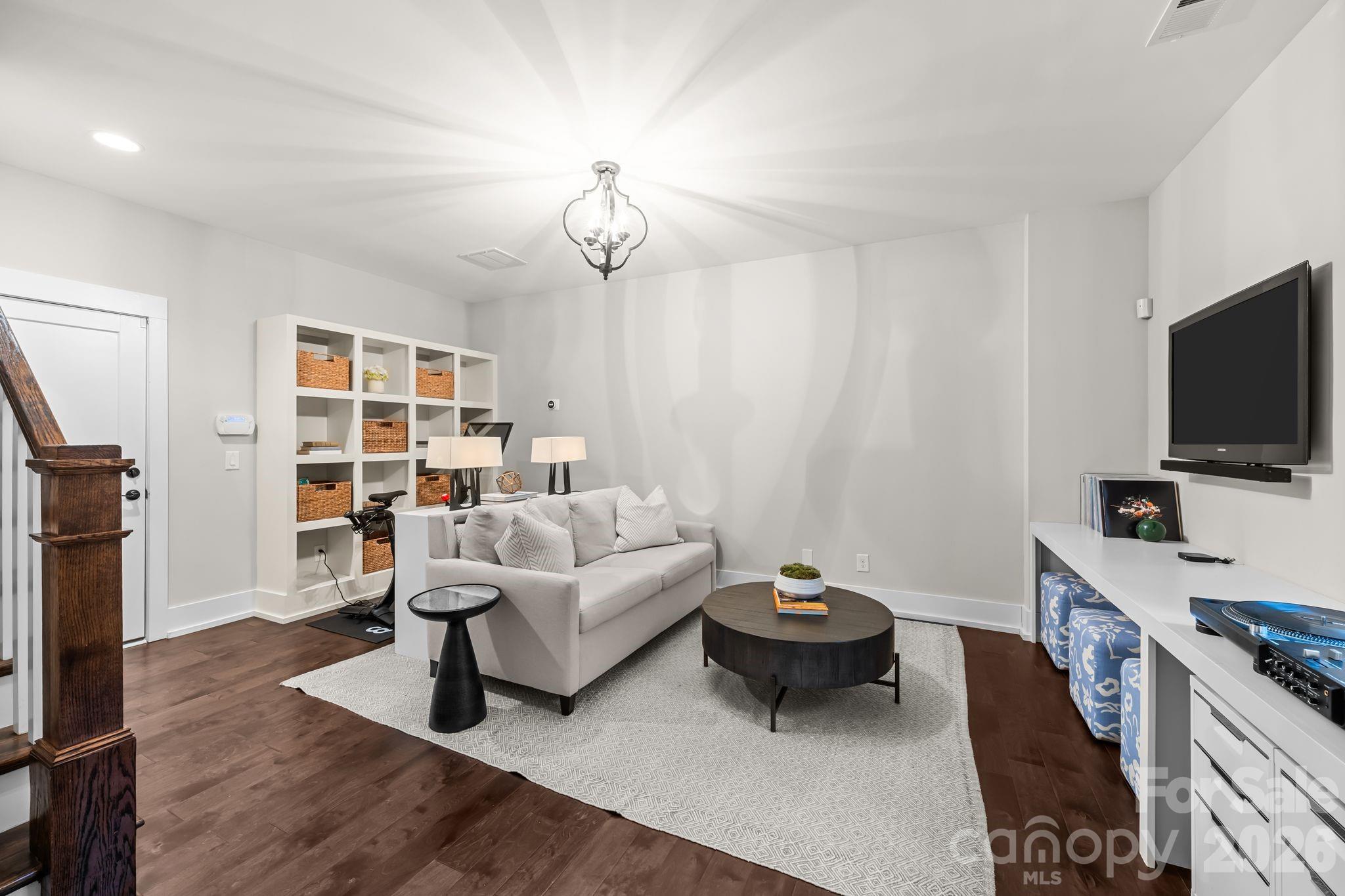 Dilworth Towns - Residential