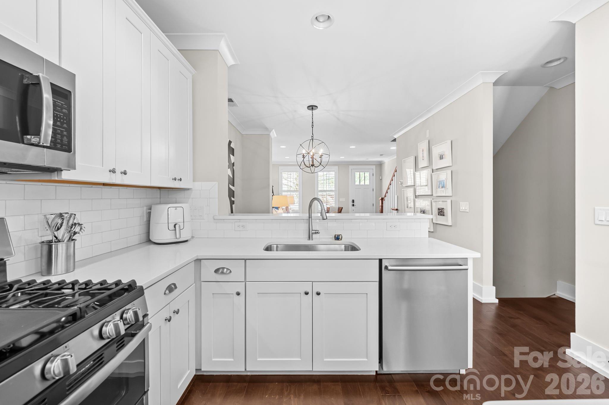 Dilworth Towns - Residential