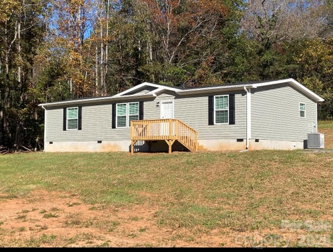 Photo of 1714 Old Amherst Circle, Morganton, NC 28655 (MLS # 4435906)