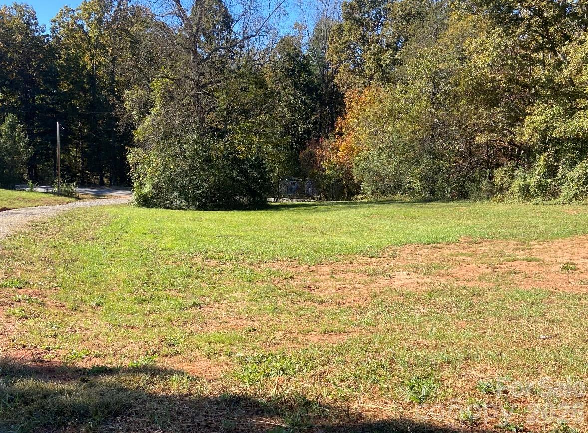 1714 Old Amherst Circle