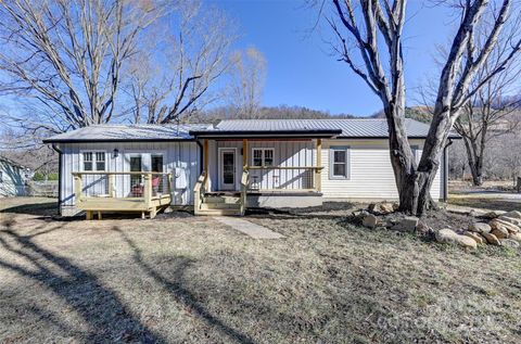 A home in Waynesville