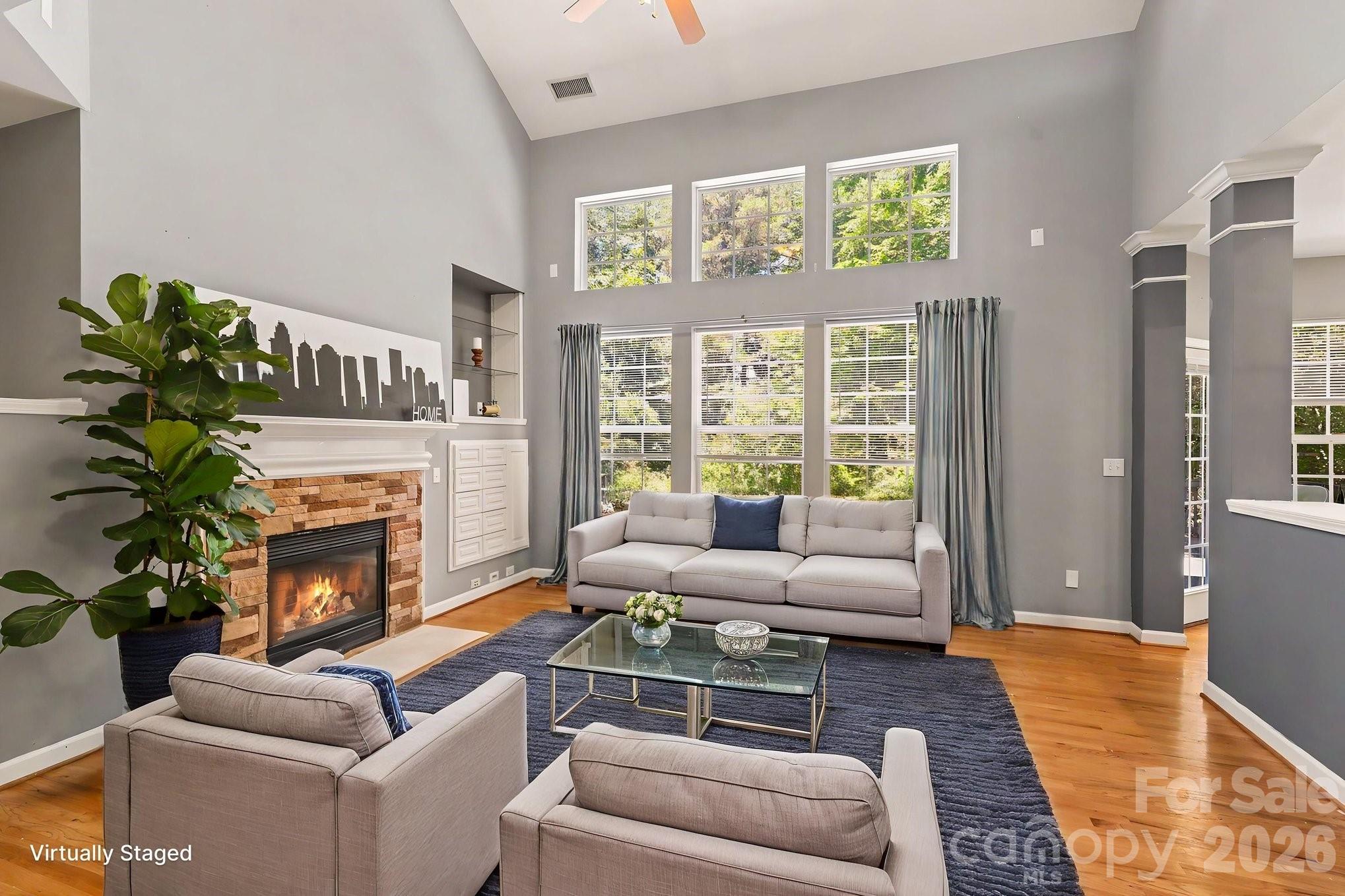 5604 Edgeweir Court