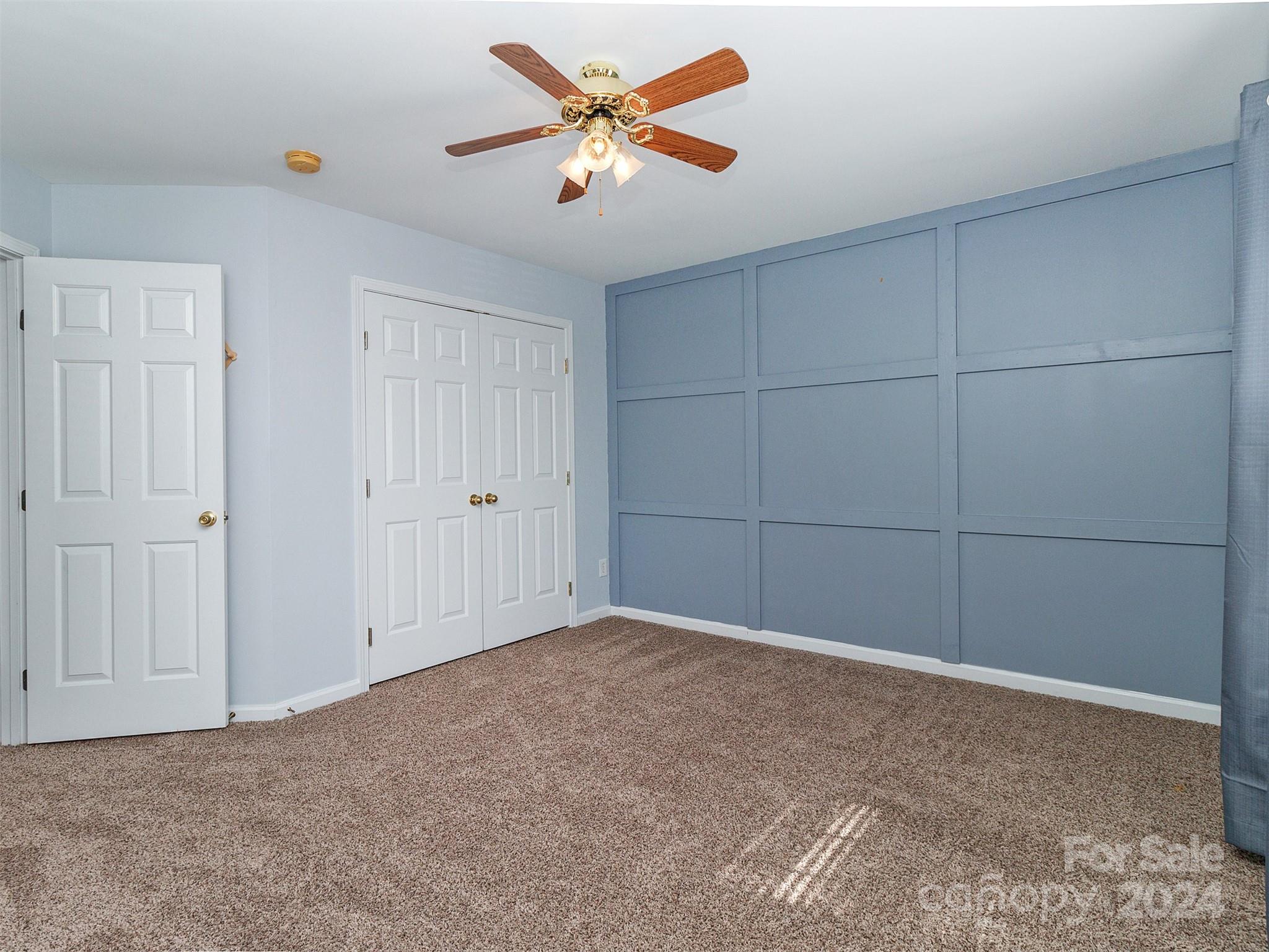 Robinwood Village - Residential