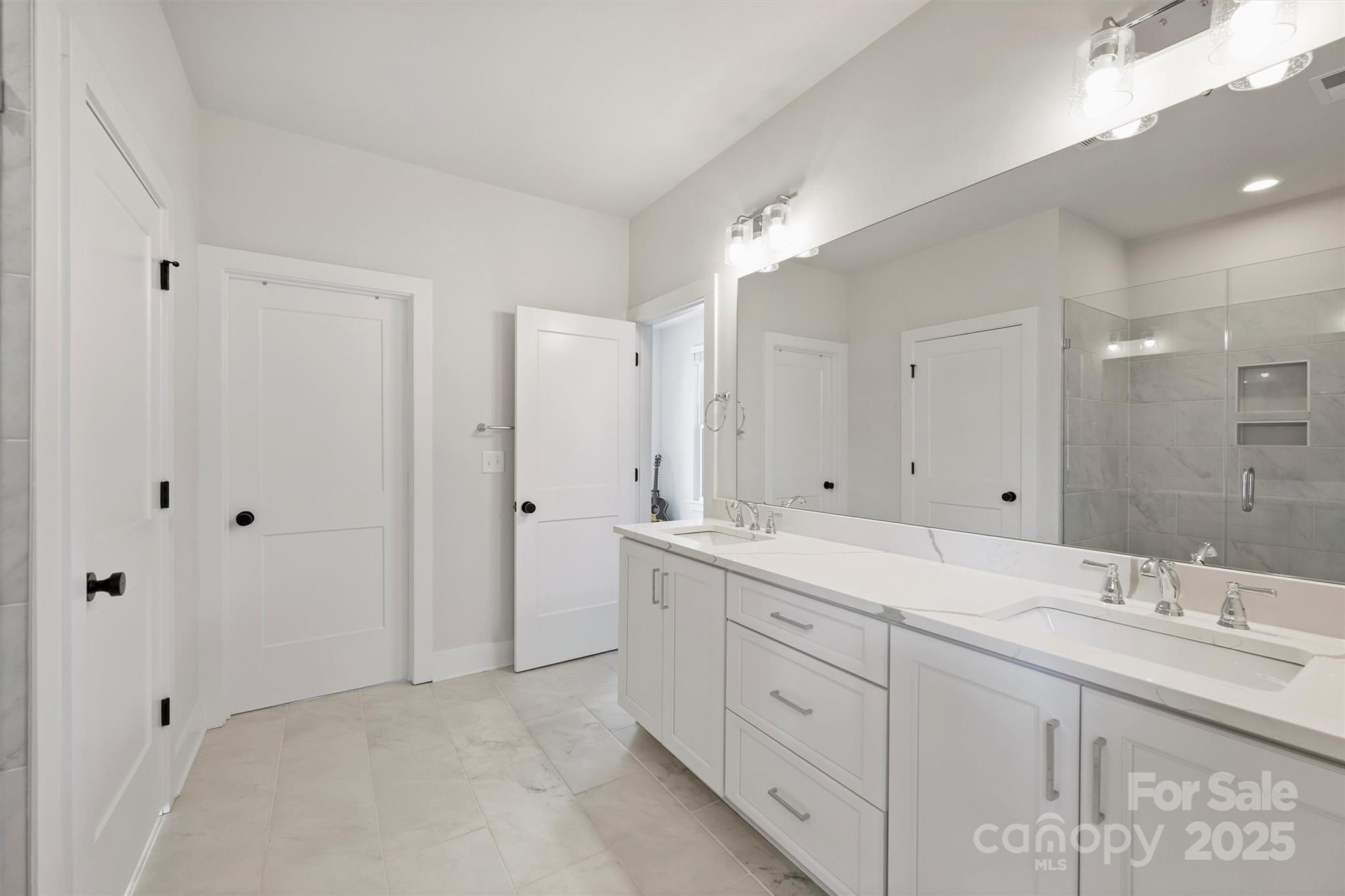 Davidson Walk - Residential