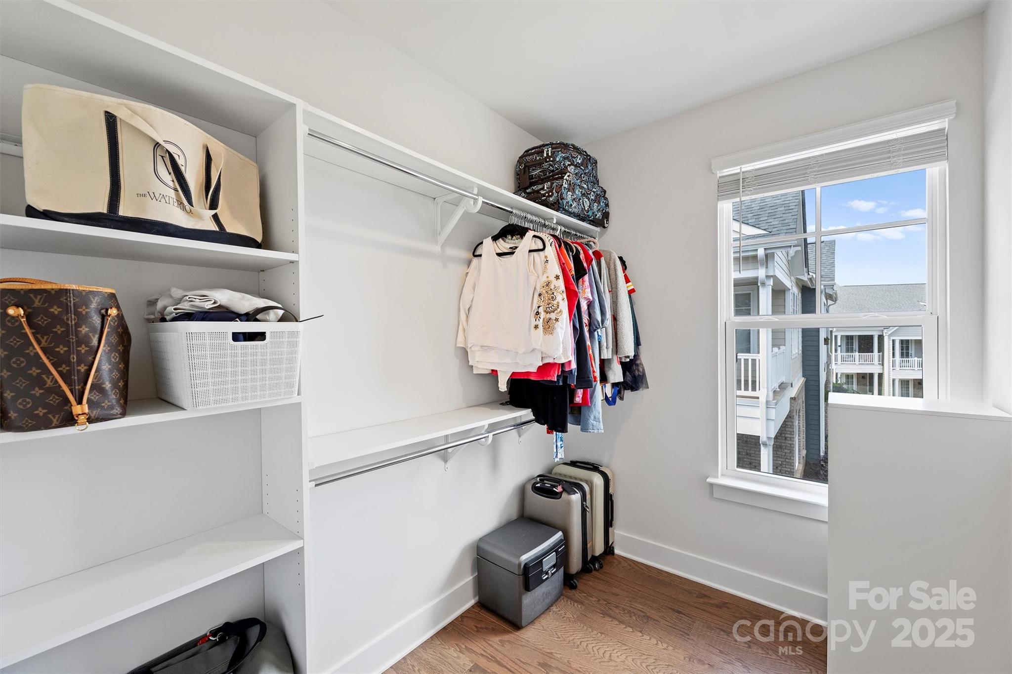 Davidson Walk - Residential