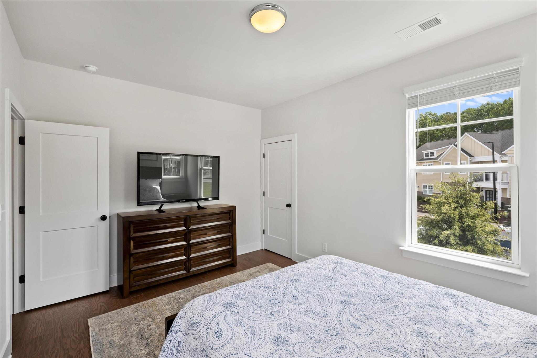 Davidson Walk - Residential