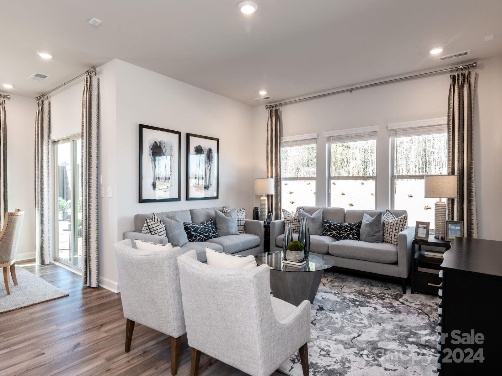 The Vineyards on Lake Wylie - Residential