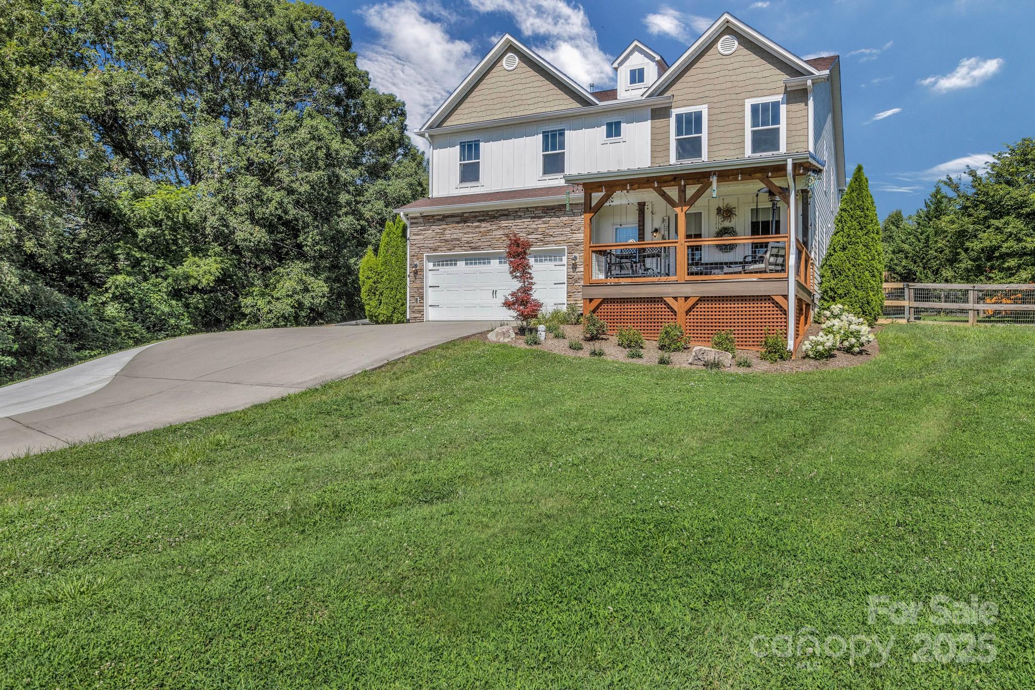 18 Glen Coe Drive