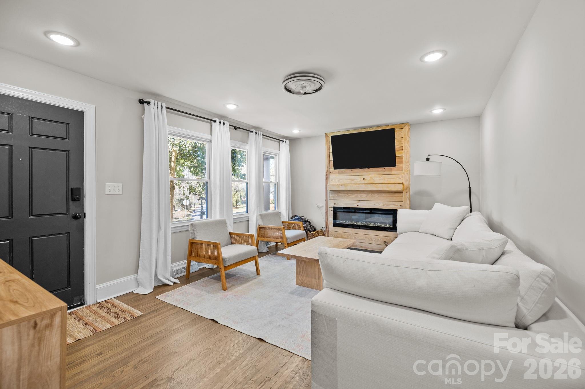 1036 Cutler Place