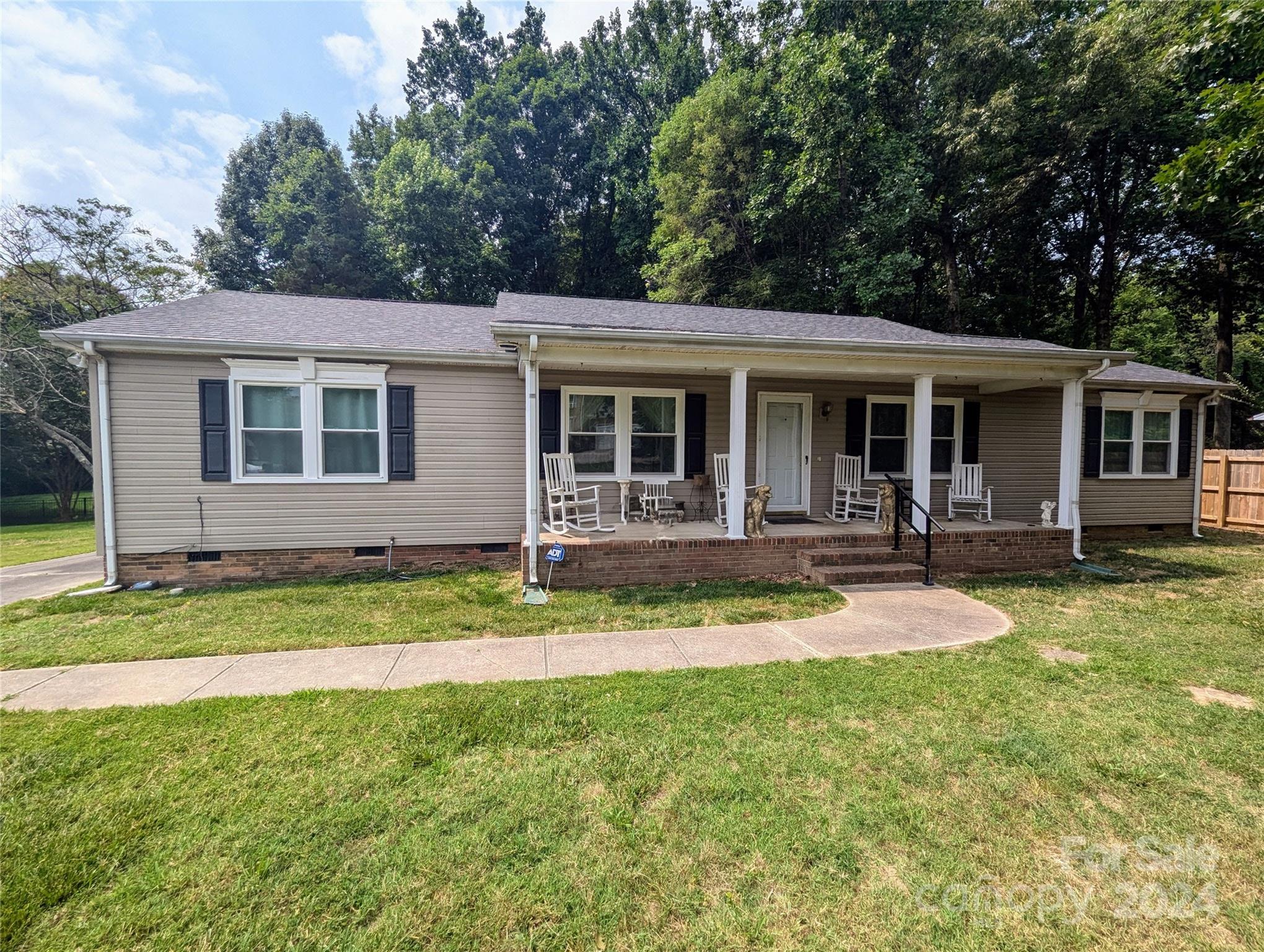 Ravenwood Estates - Residential